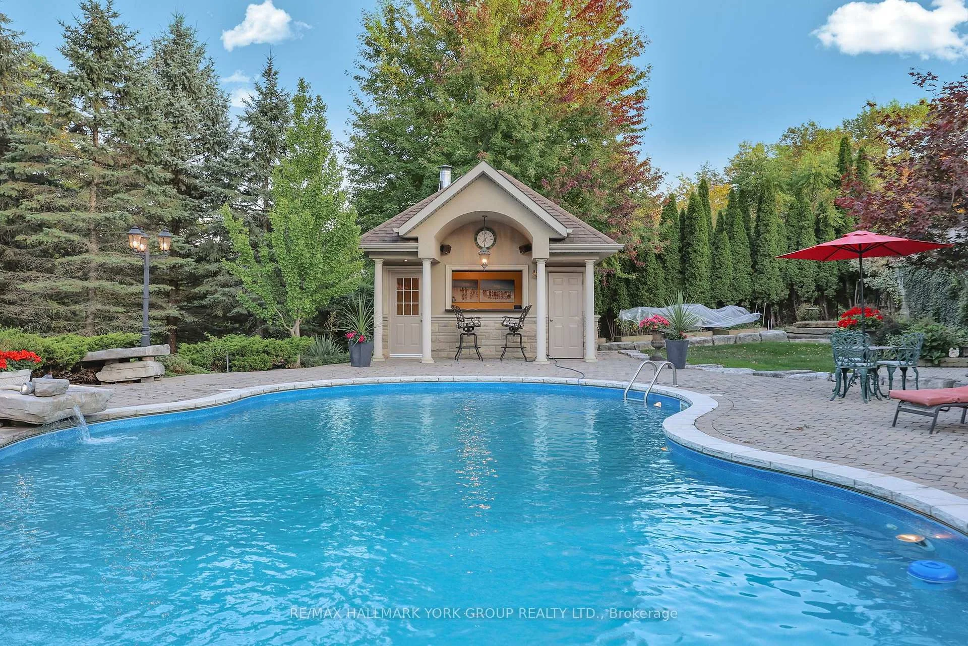 Photo 69 of 106 Abbruzze Court, Vaughan, Kleinburg — HOMEH