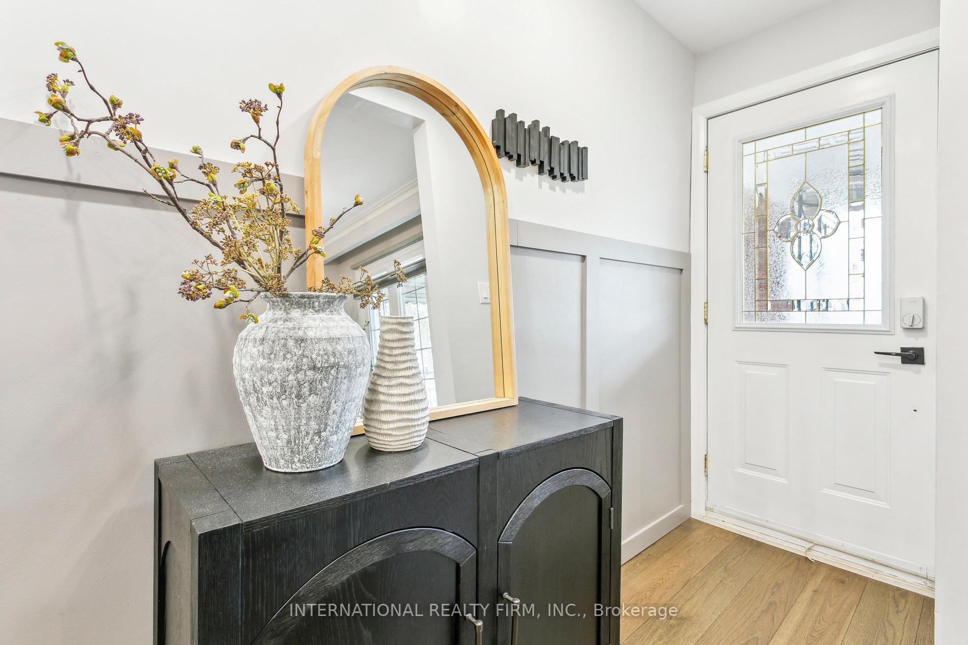 Photo 9 of 50 Denison Avenue, Toronto, Trinity-Bellwoods — HOMEH