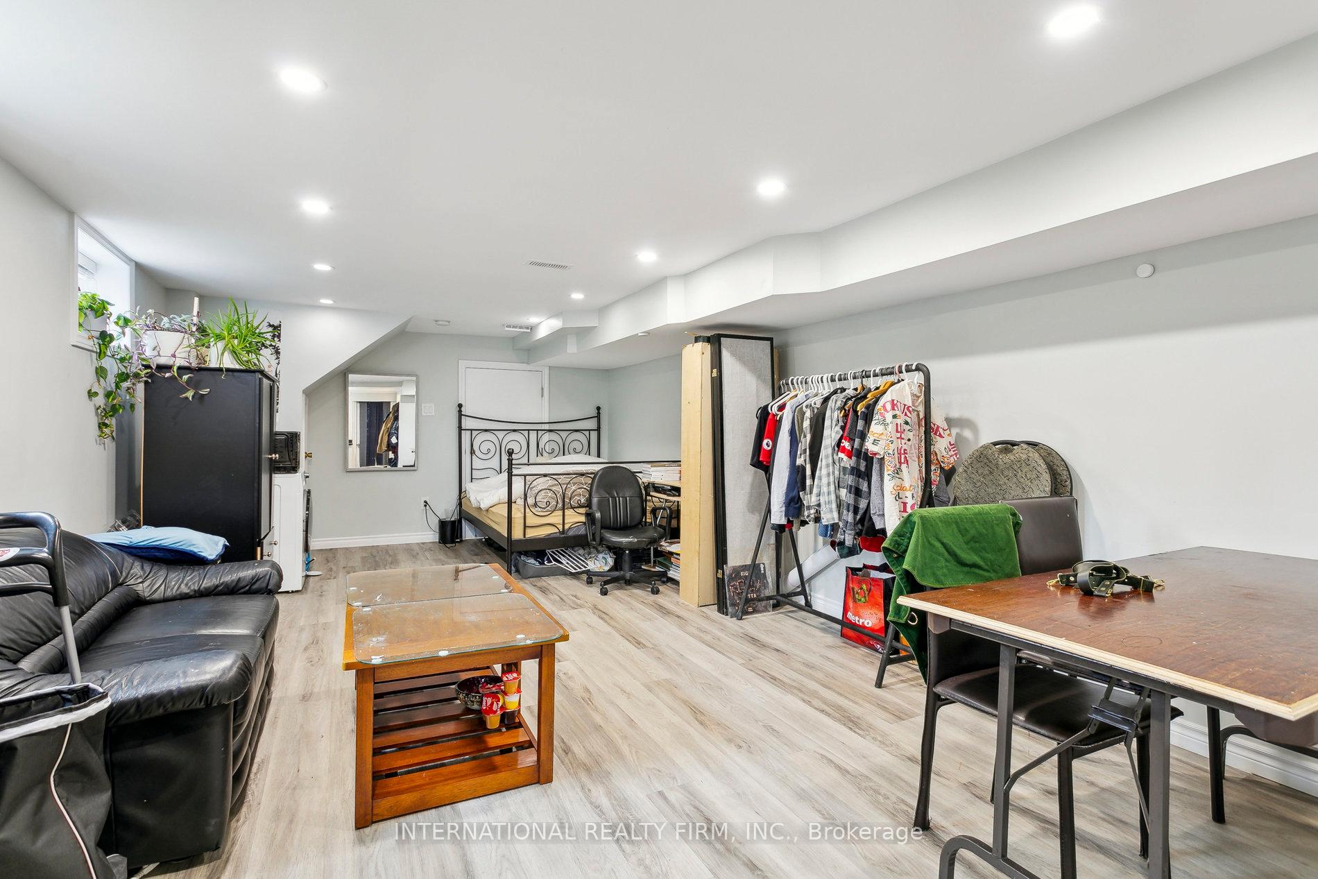 Photo 40 of 50 Denison Avenue, Toronto, Trinity-Bellwoods — HOMEH