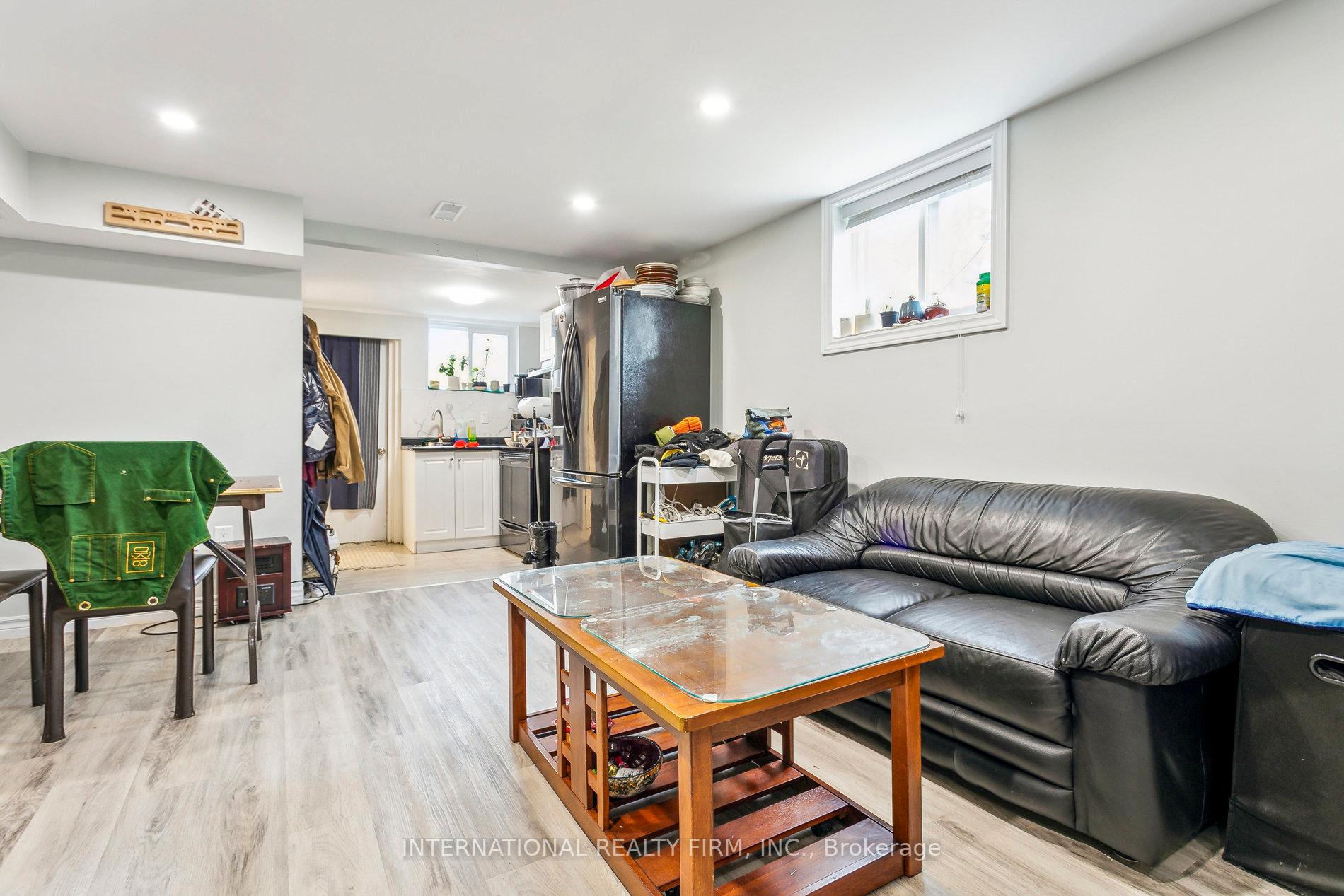 Photo 42 of 50 Denison Avenue, Toronto, Trinity-Bellwoods — HOMEH