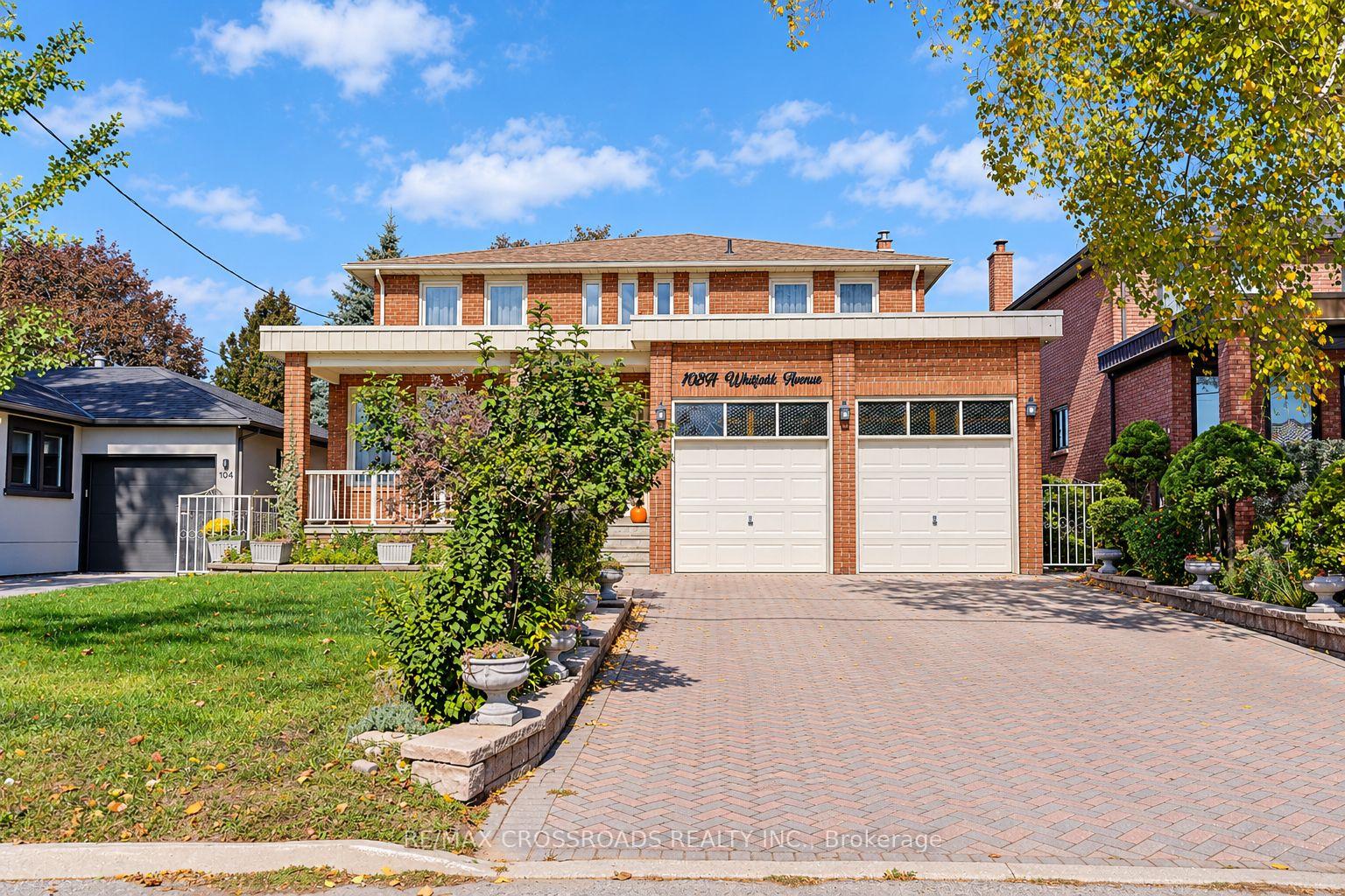 Photo 4 of 102A Whitfield Avenue, North York, Humber Summit — HOMEH