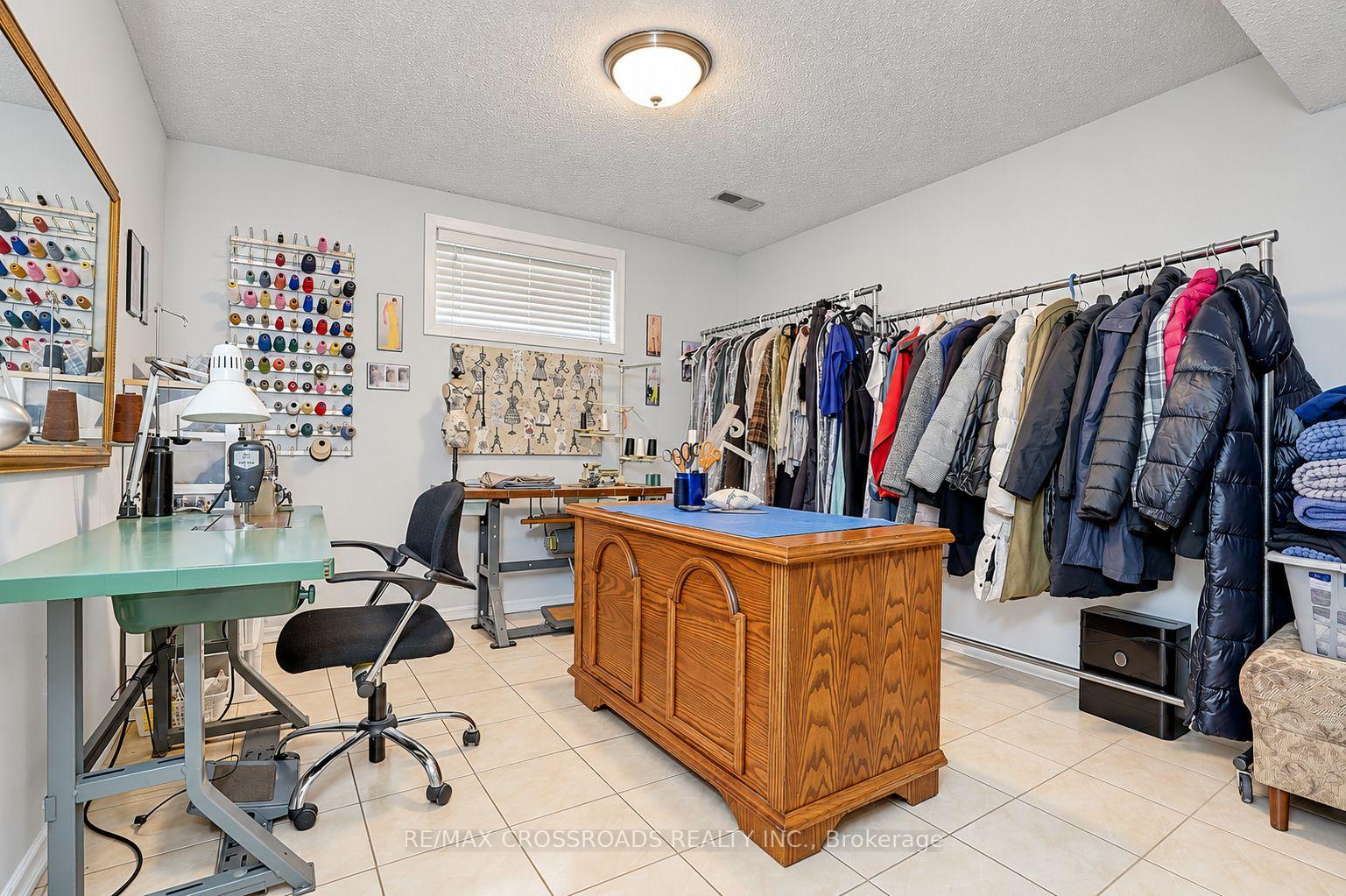 Photo 41 of 102A Whitfield Avenue, North York, Humber Summit — HOMEH
