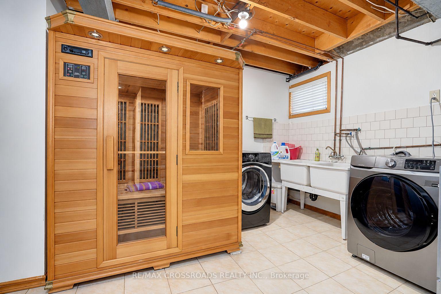 Photo 43 of 102A Whitfield Avenue, North York, Humber Summit — HOMEH
