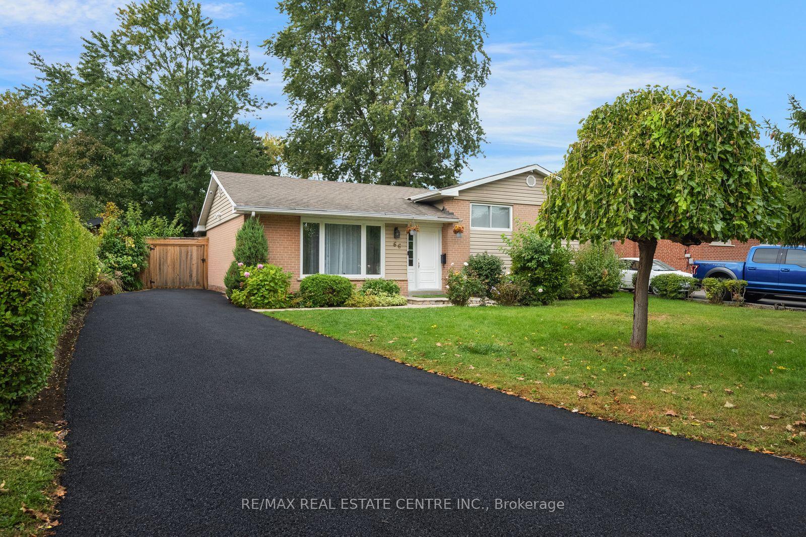 Photo 2 of 66 Theodore Drive, Mississauga, Streetsville — HOMEH