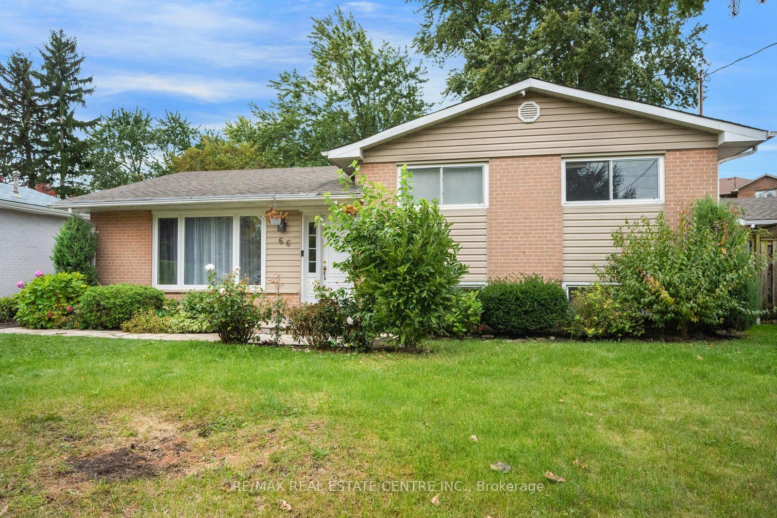 Photo 7 of 66 Theodore Drive, Mississauga, Streetsville — HOMEH
