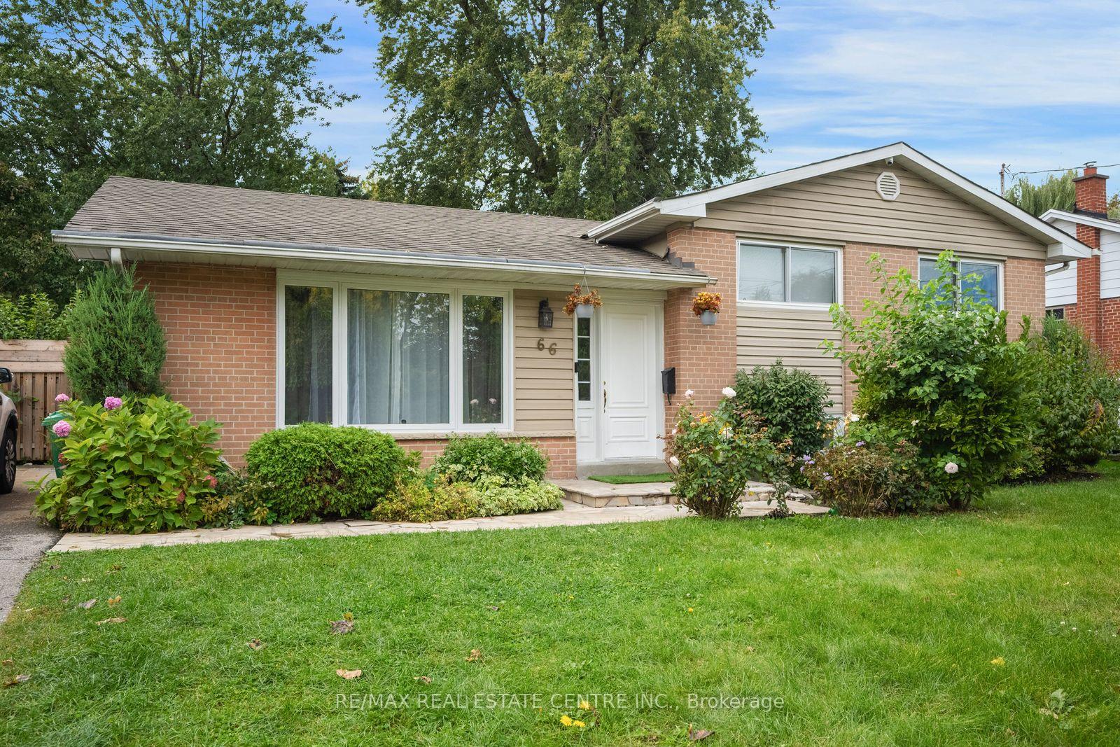 Photo 9 of 66 Theodore Drive, Mississauga, Streetsville — HOMEH