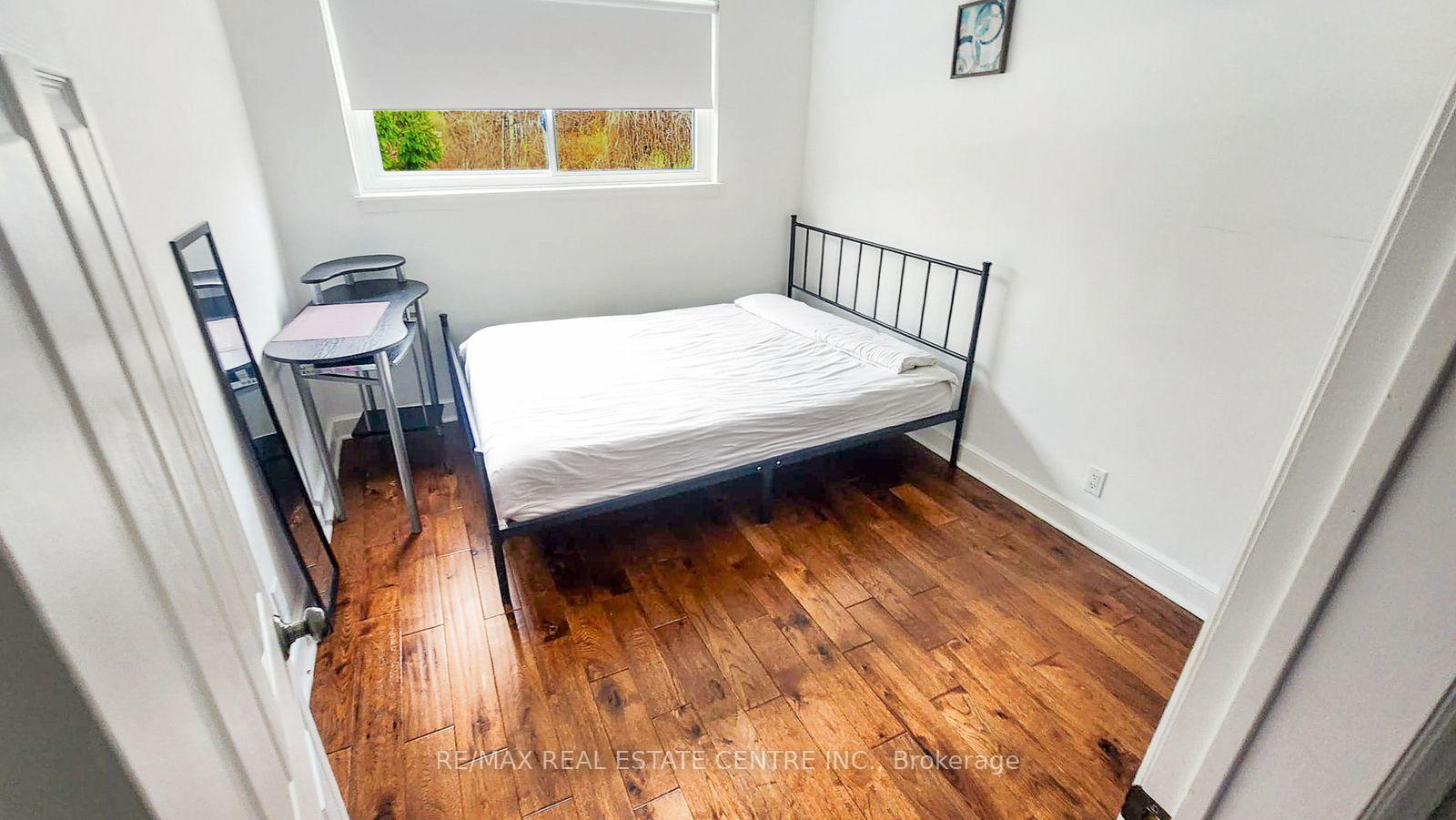 Photo 40 of 66 Theodore Drive, Mississauga, Streetsville — HOMEH