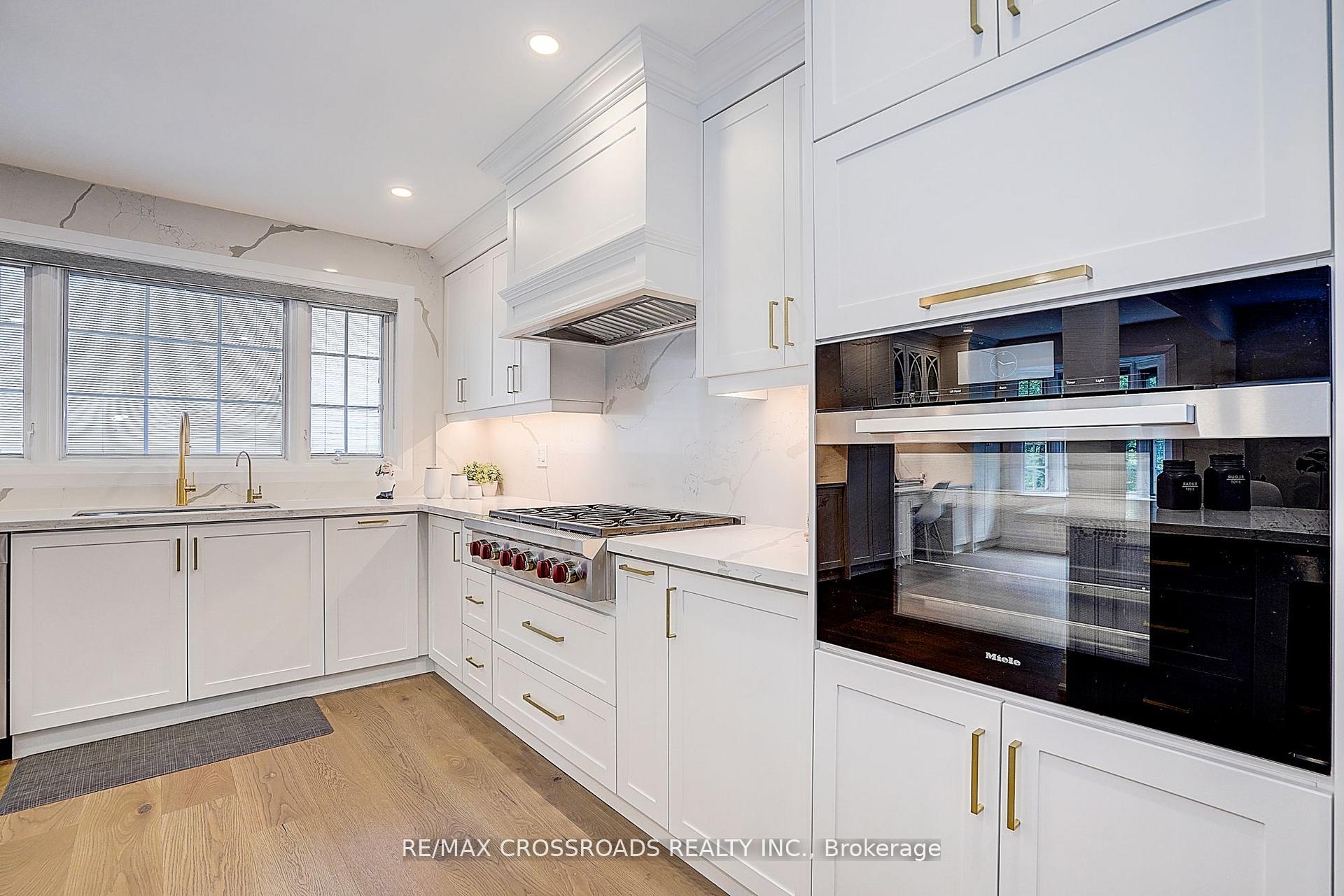 Photo 11 of 55 Forest Grove Drive, North York, Bayview Village — HOMEH