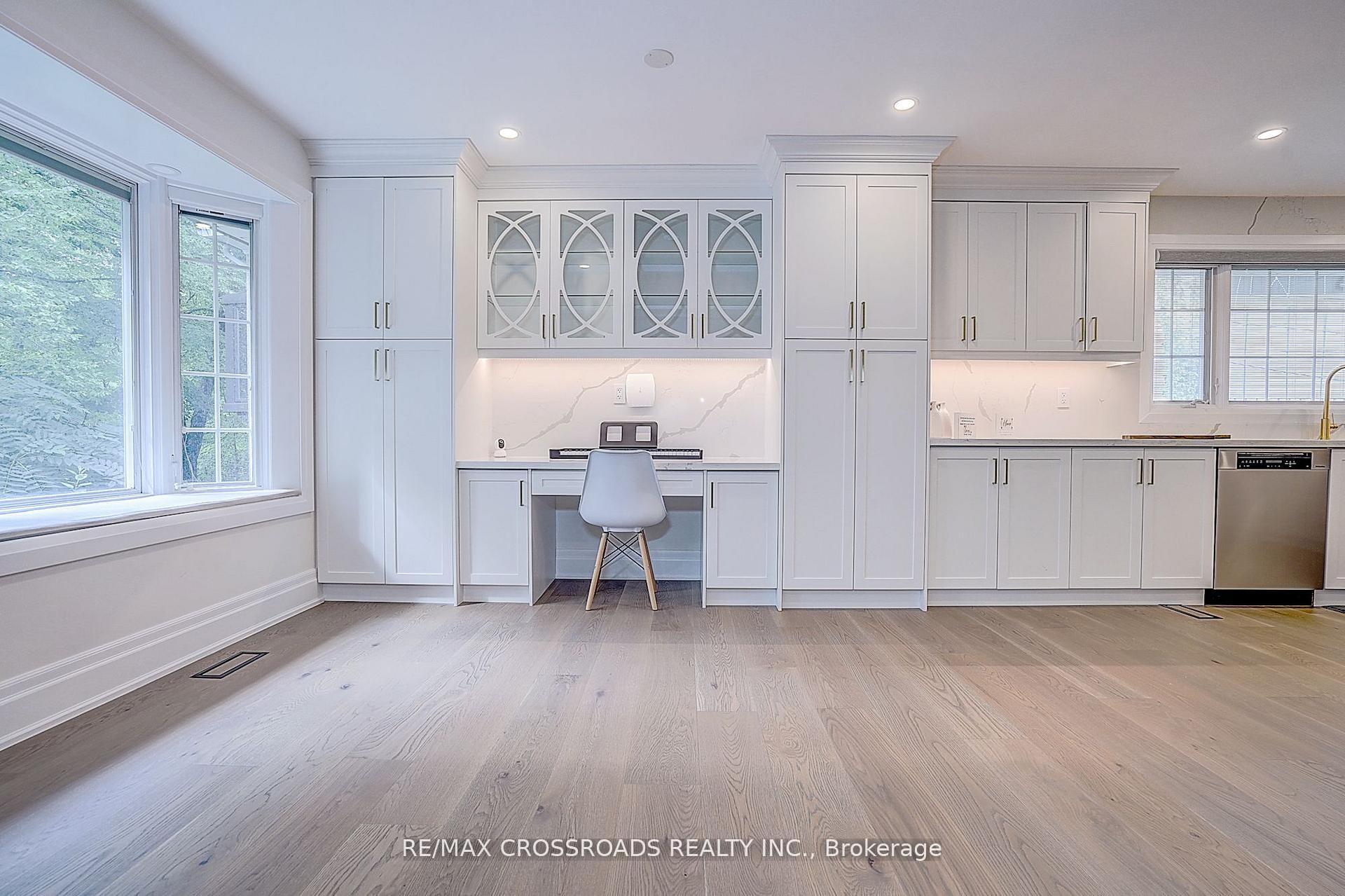 Photo 14 of 55 Forest Grove Drive, North York, Bayview Village — HOMEH