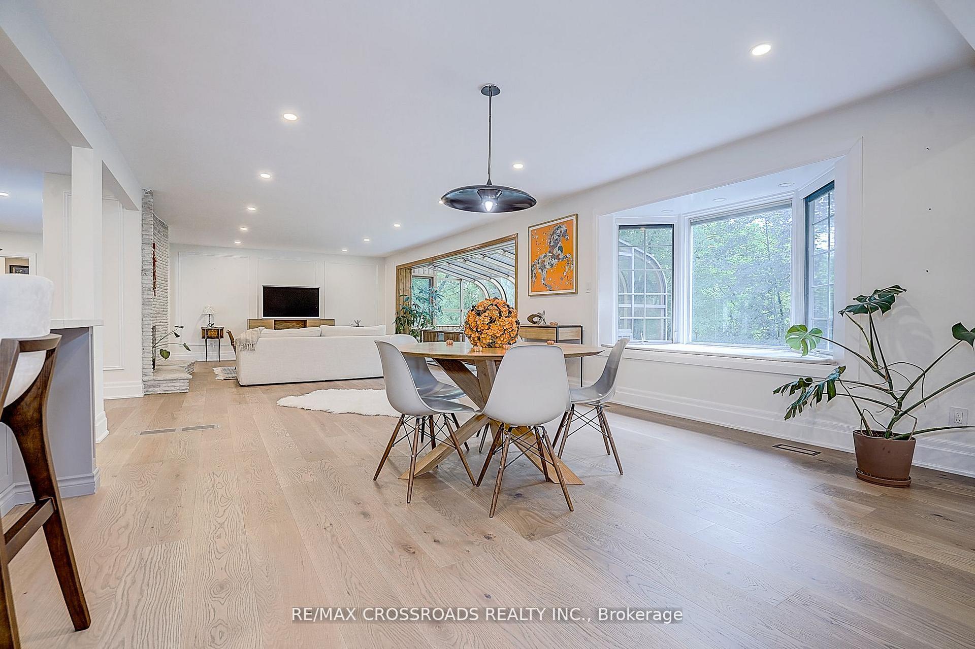 Photo 19 of 55 Forest Grove Drive, North York, Bayview Village — HOMEH