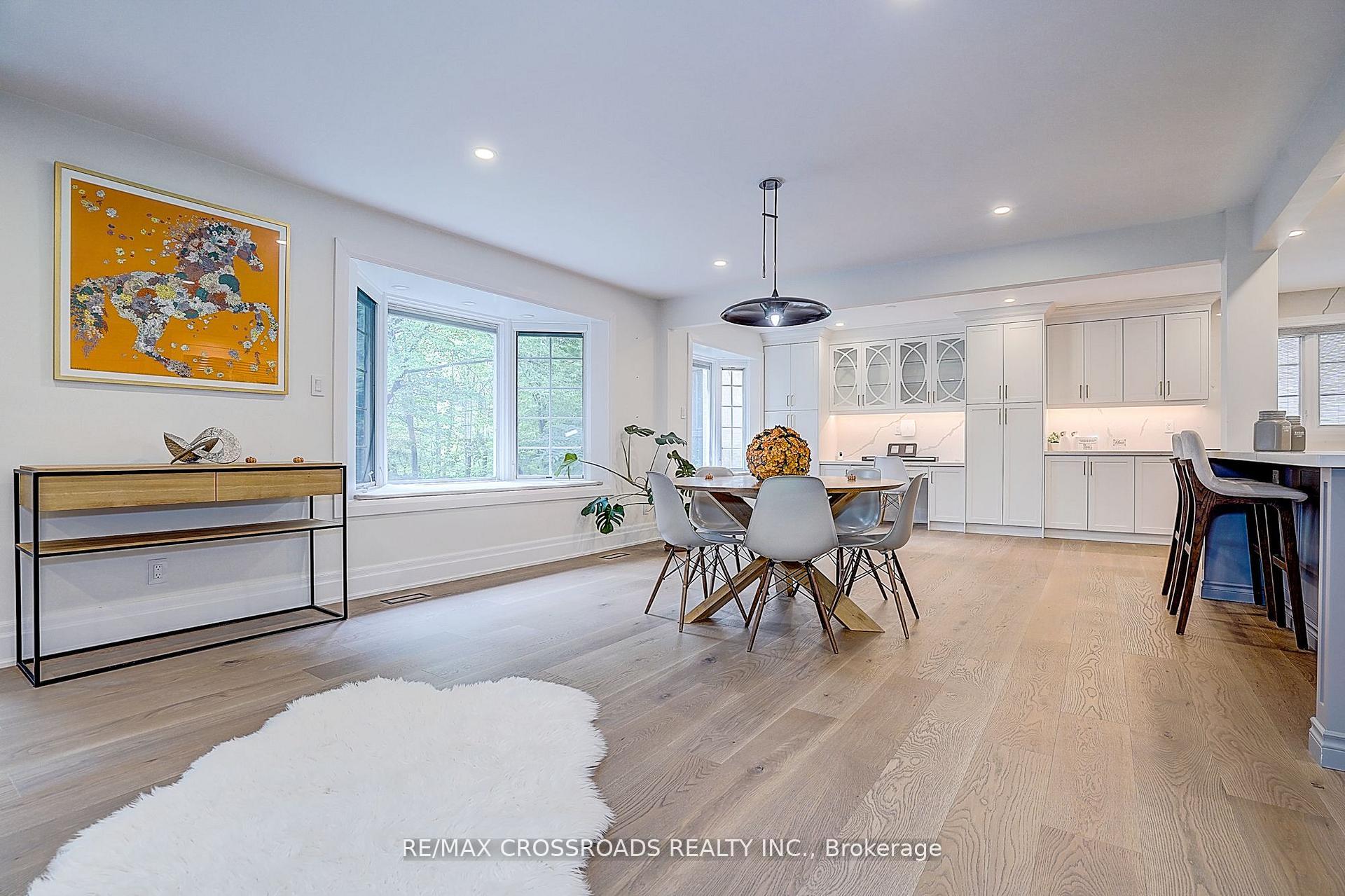 Photo 21 of 55 Forest Grove Drive, North York, Bayview Village — HOMEH