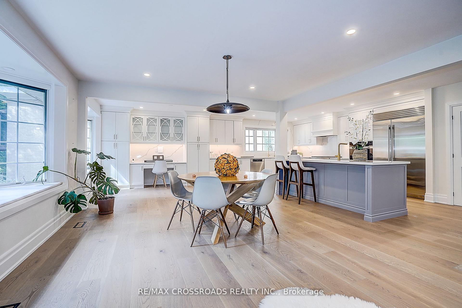 Photo 22 of 55 Forest Grove Drive, North York, Bayview Village — HOMEH