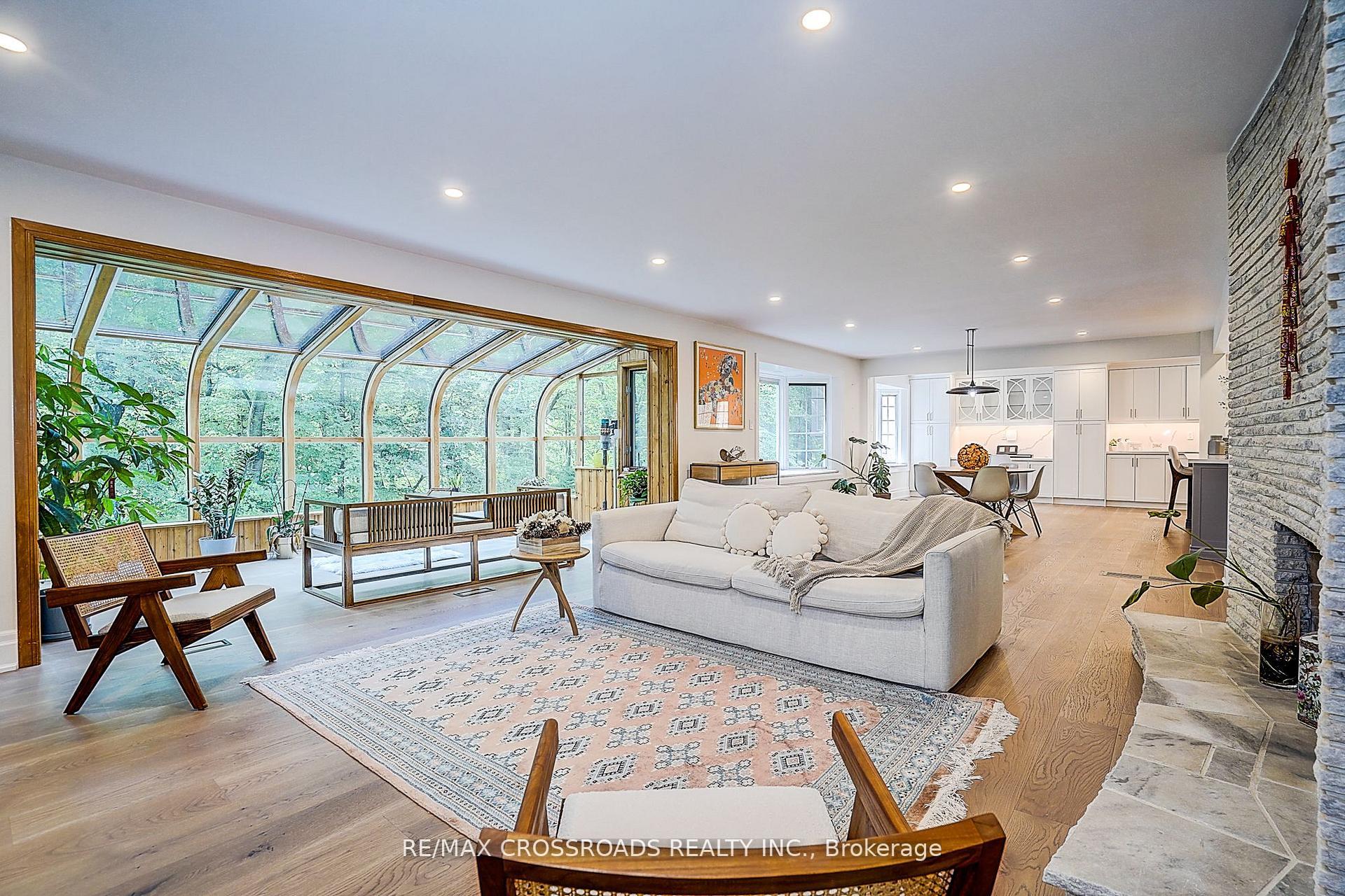 Photo 29 of 55 Forest Grove Drive, North York, Bayview Village — HOMEH