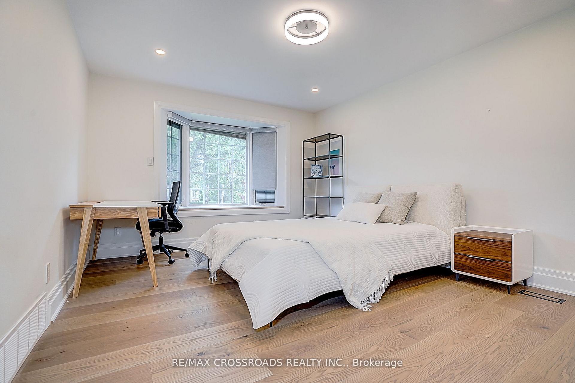 Photo 39 of 55 Forest Grove Drive, North York, Bayview Village — HOMEH