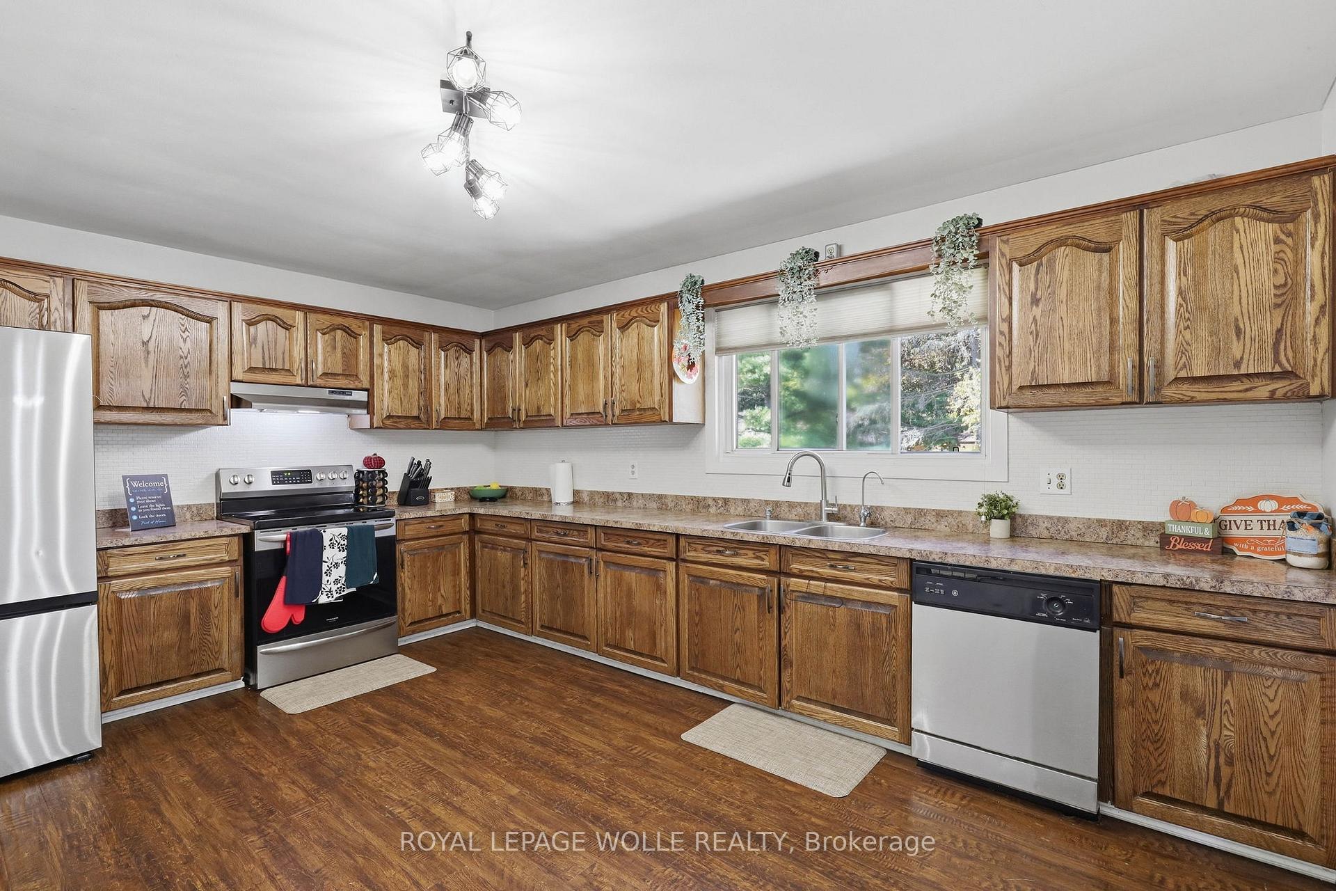 Photo 11 of 120 Caverly Road, Aylmer — HOMEH