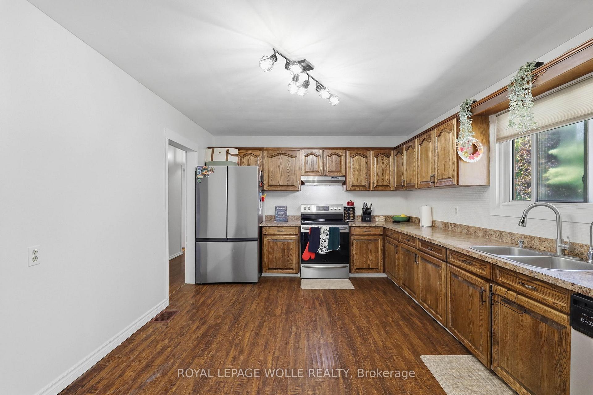 Photo 12 of 120 Caverly Road, Aylmer — HOMEH
