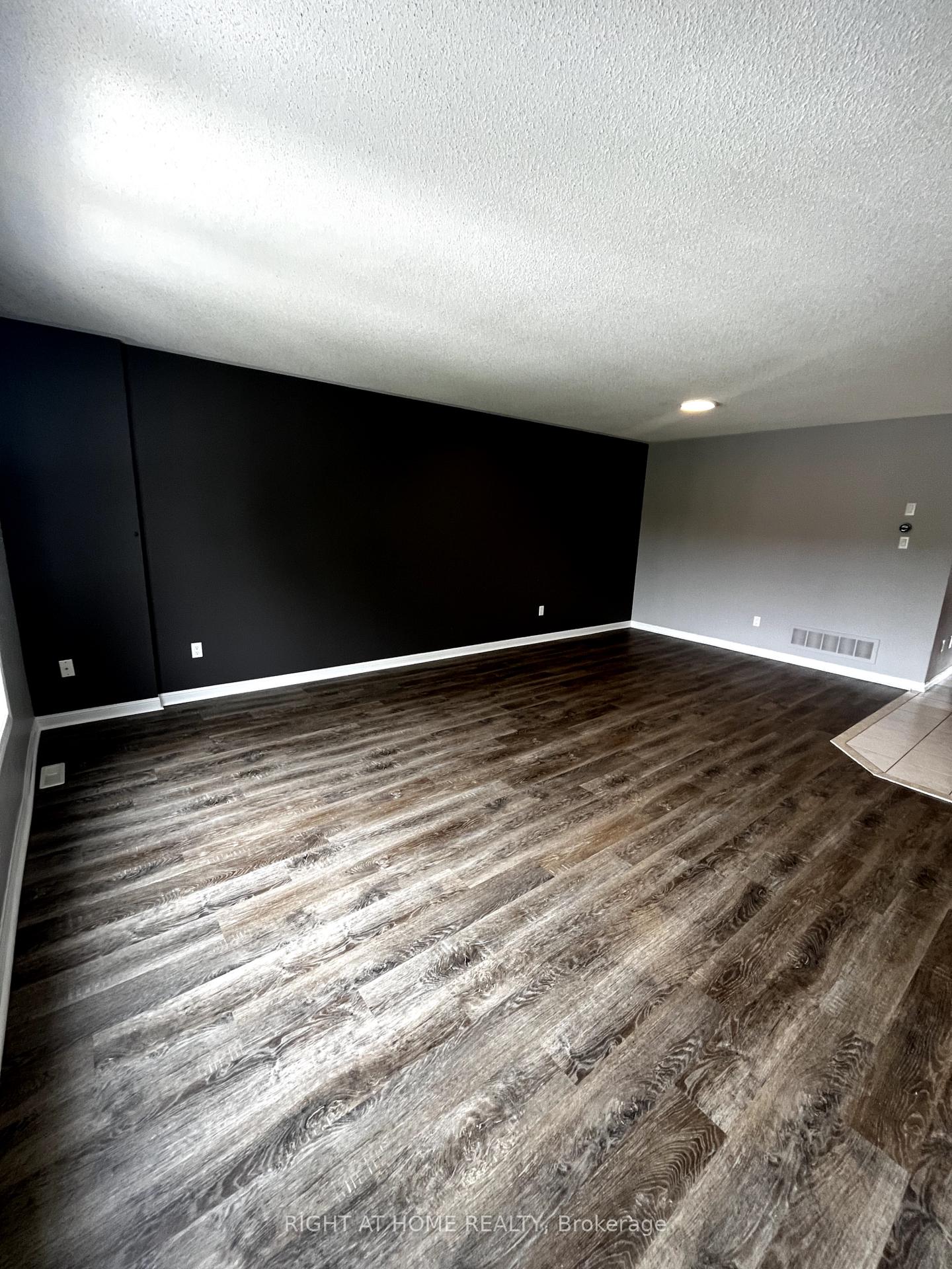 Photo 3 of Unit Unit 1, 116 Maplewood Drive, Essa, Angus — HOMEH
