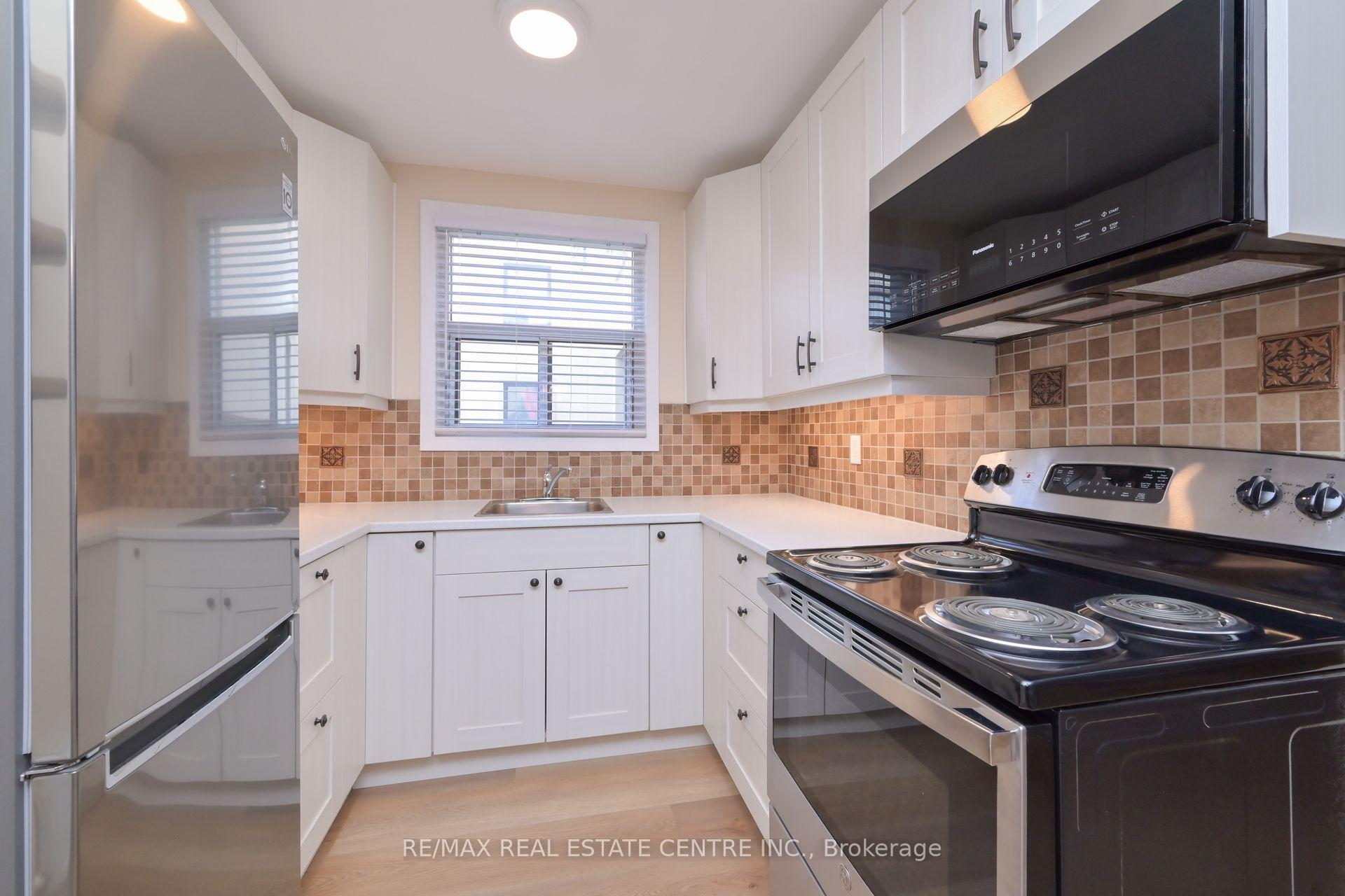 Photo 9 of Unit 10, 65 First Street, Orangeville — HOMEH