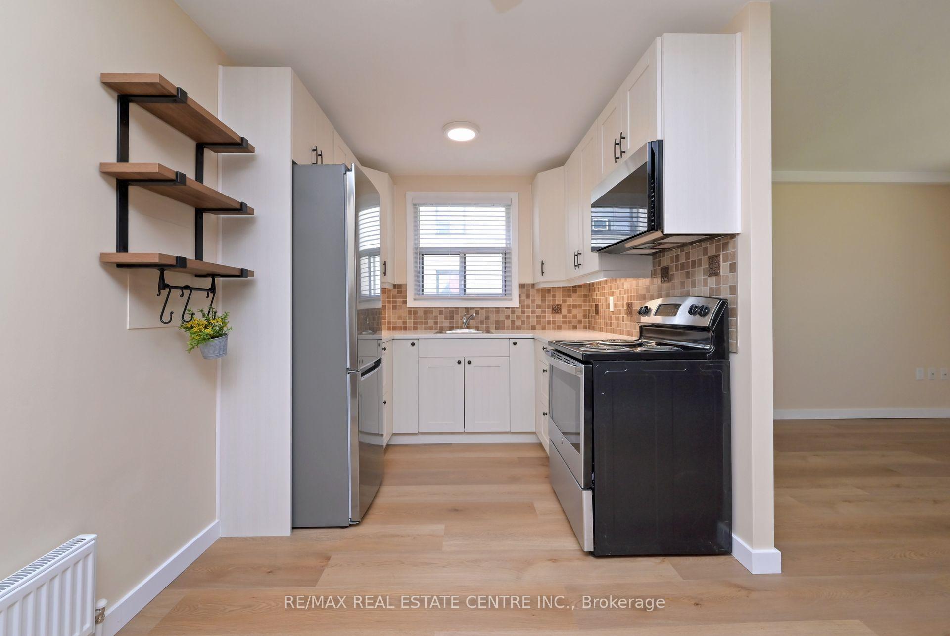 Photo 10 of Unit 10, 65 First Street, Orangeville — HOMEH