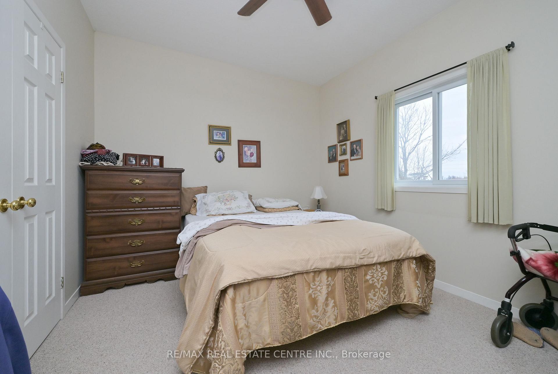 Photo 19 of 300 A Broadway, Orangeville — HOMEH