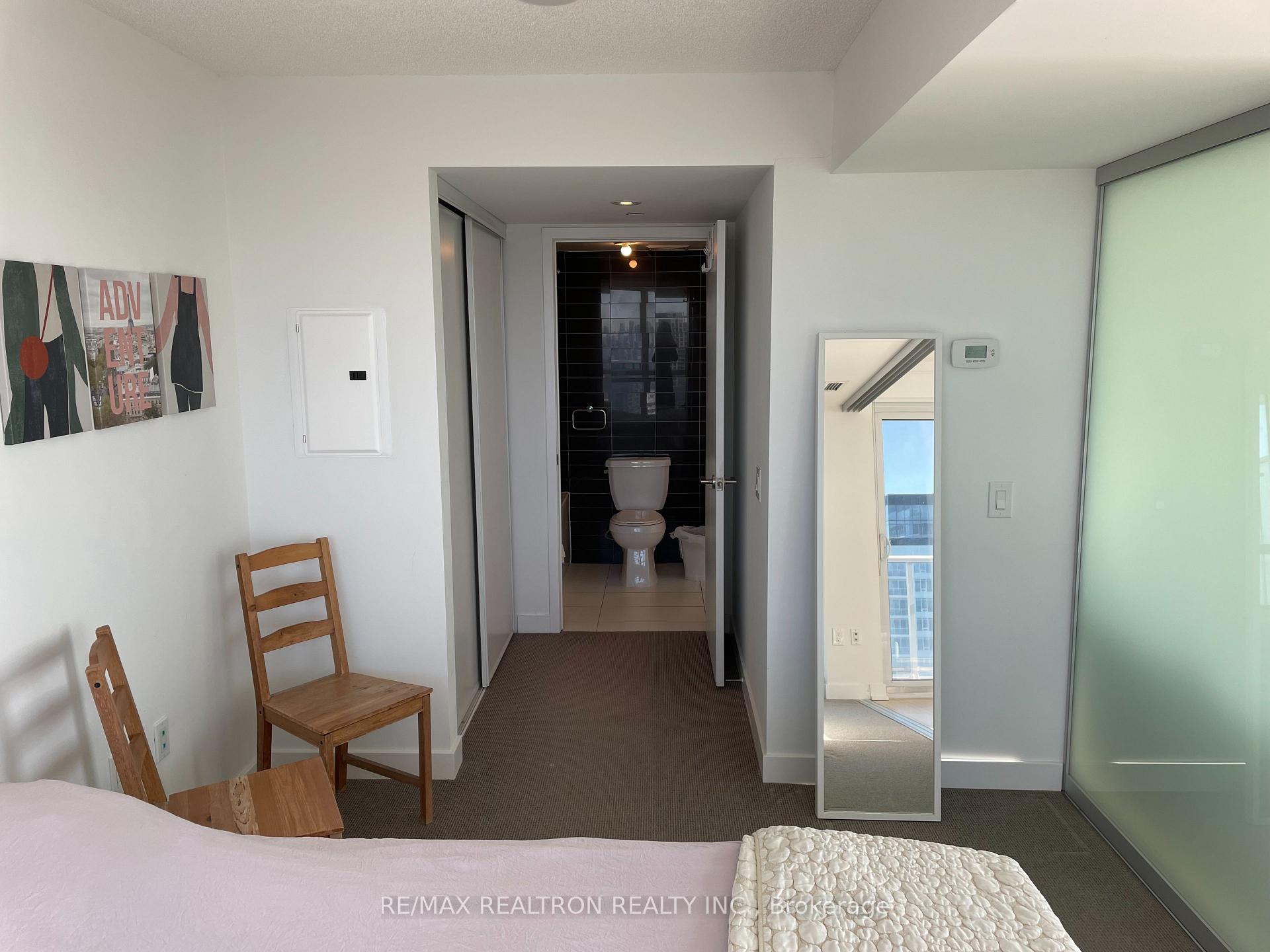 Photo 13 of Unit 4208, 75 Queens Wharf Road, Toronto, Waterfront Communities — HOMEH