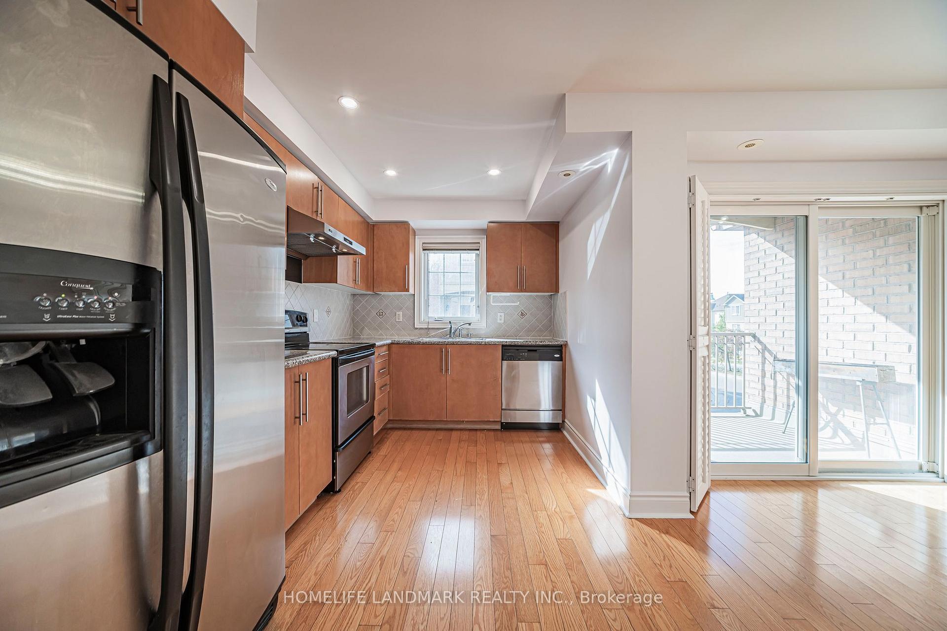 Photo 23 of 4 Legends Way, Markham, Unionville — HOMEH