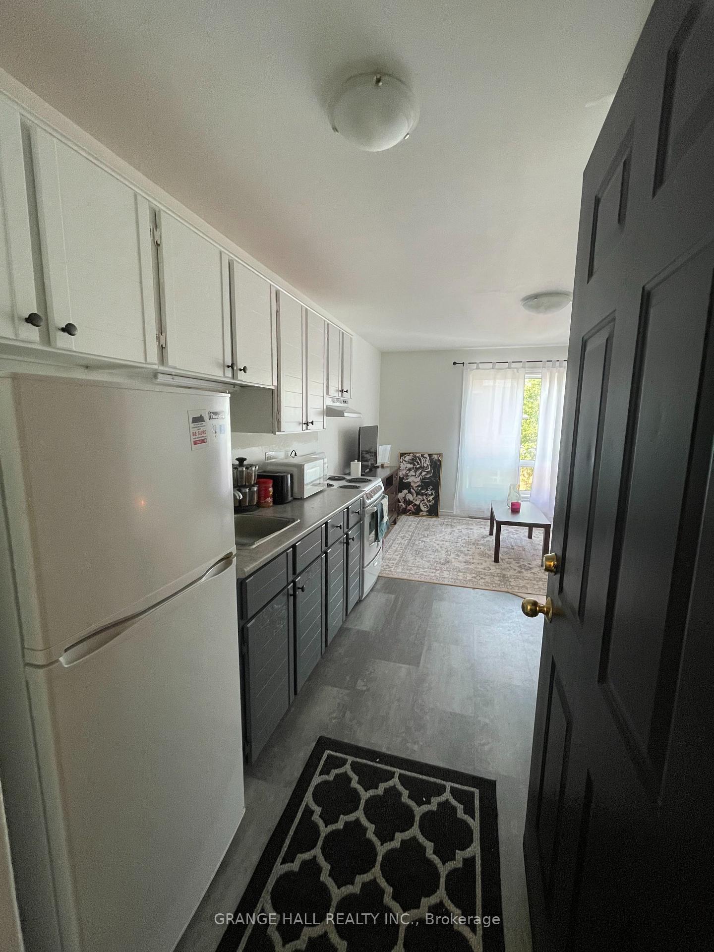Photo 6 of Unit 12, 14 Elgin Street, Orillia — HOMEH