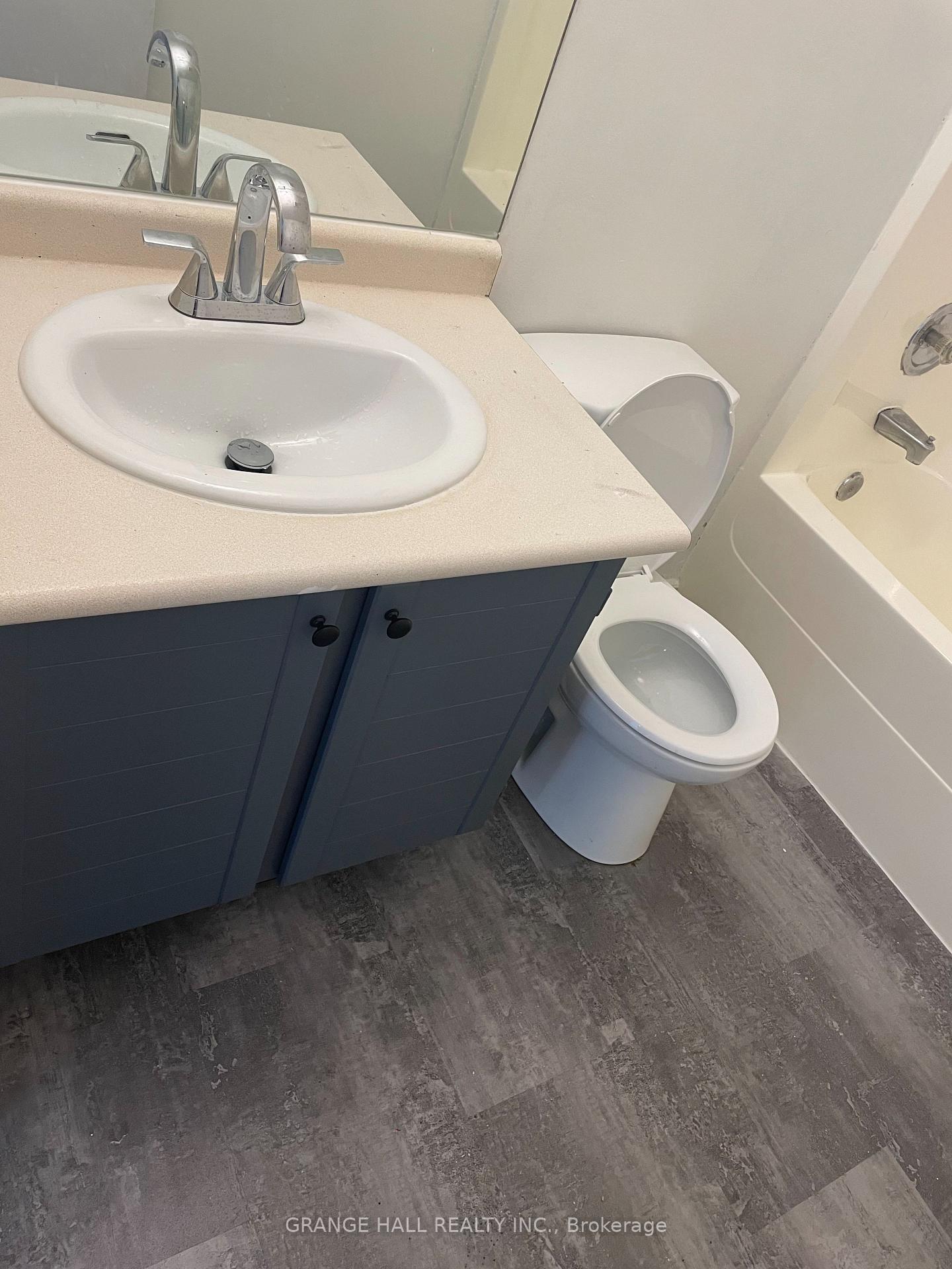 Photo 10 of Unit 12, 14 Elgin Street, Orillia — HOMEH