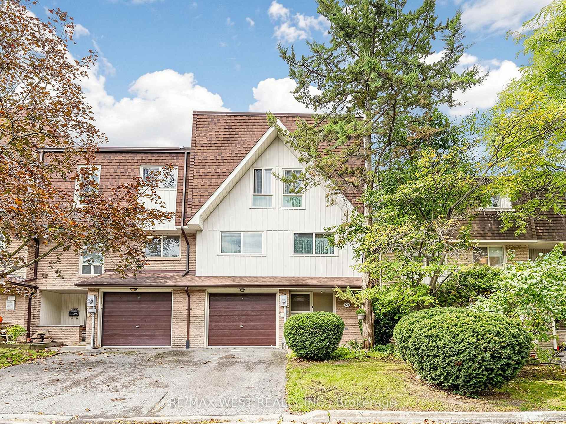 Photo of Unit 44, 121 Poplar Crescent