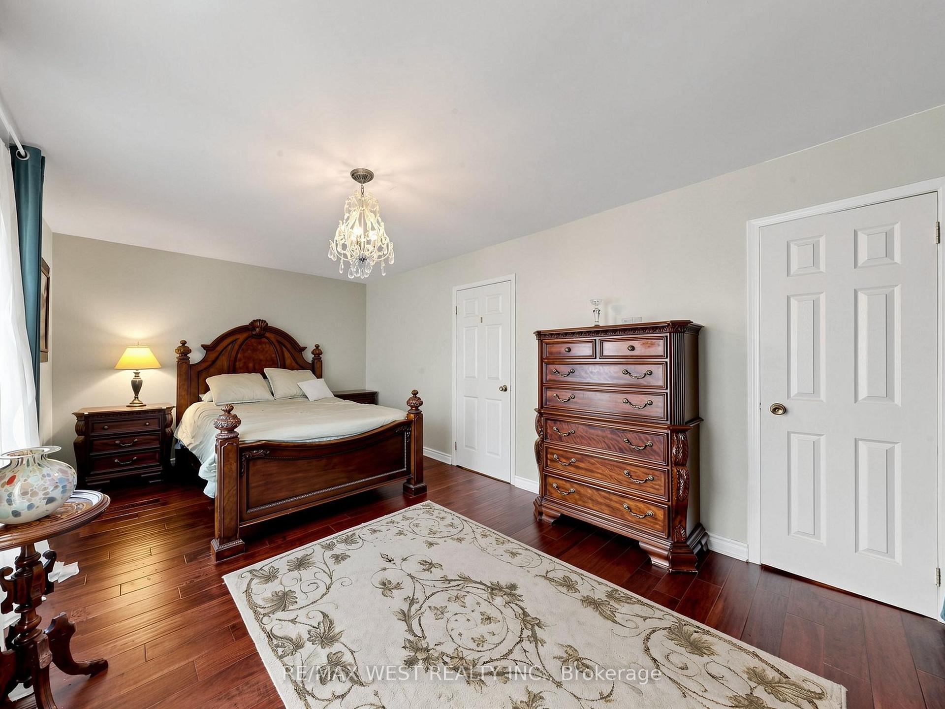 Photo 35 of Unit 44, 121 Poplar Crescent, Aurora, Aurora Highlands — HOMEH