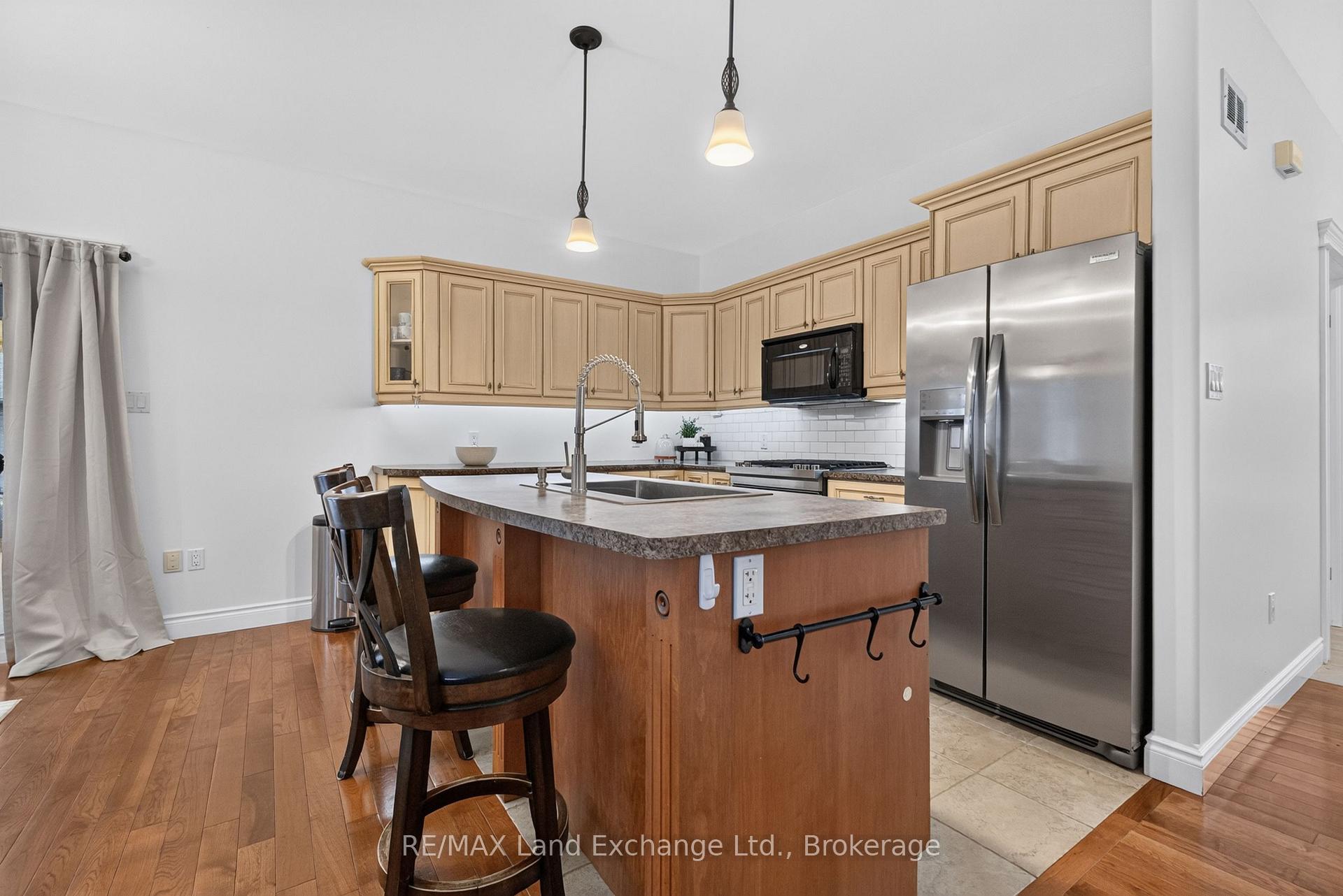 Photo 7 of 709 Mcgaw Drive, Kincardine — HOMEH