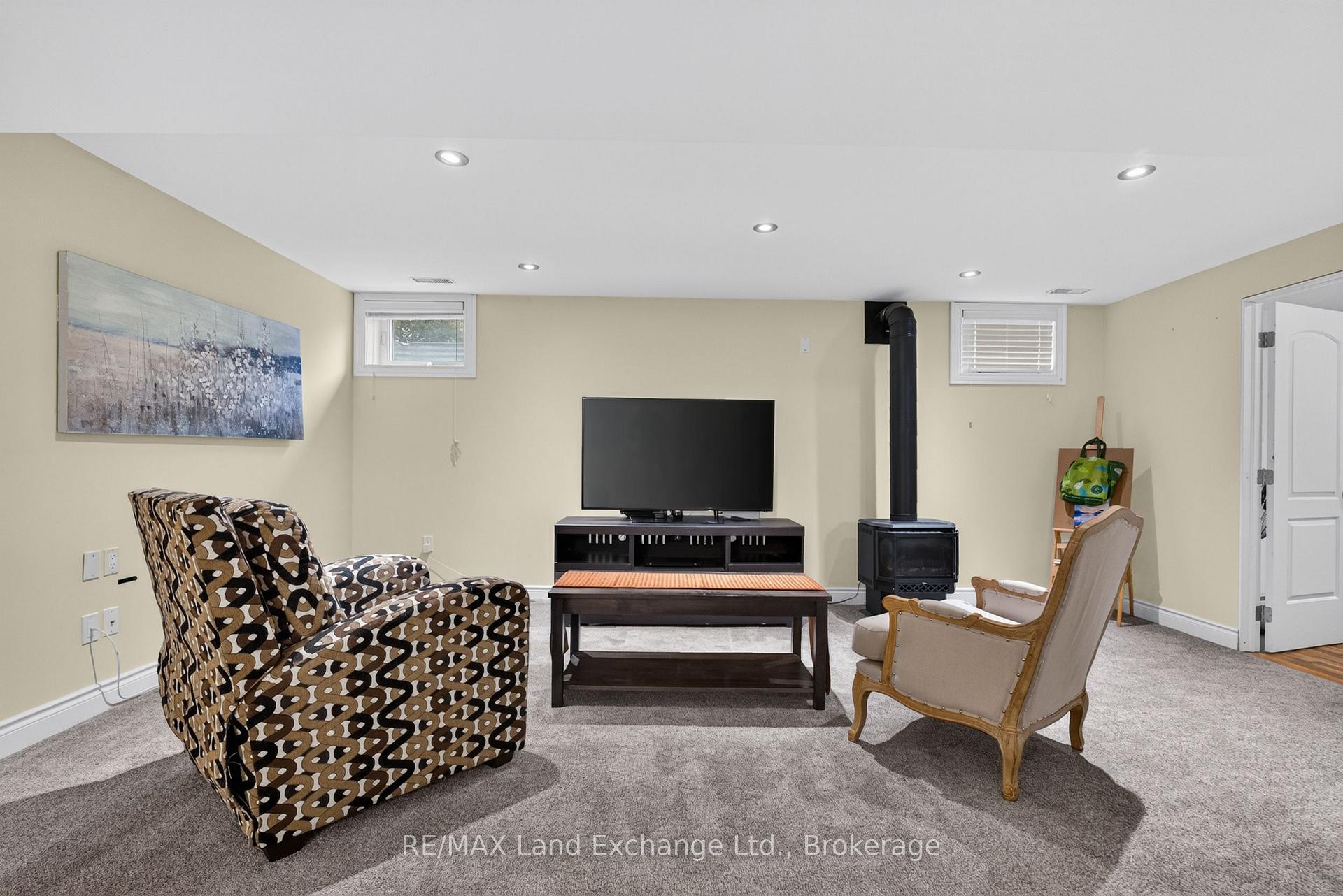 Photo 27 of 709 Mcgaw Drive, Kincardine — HOMEH