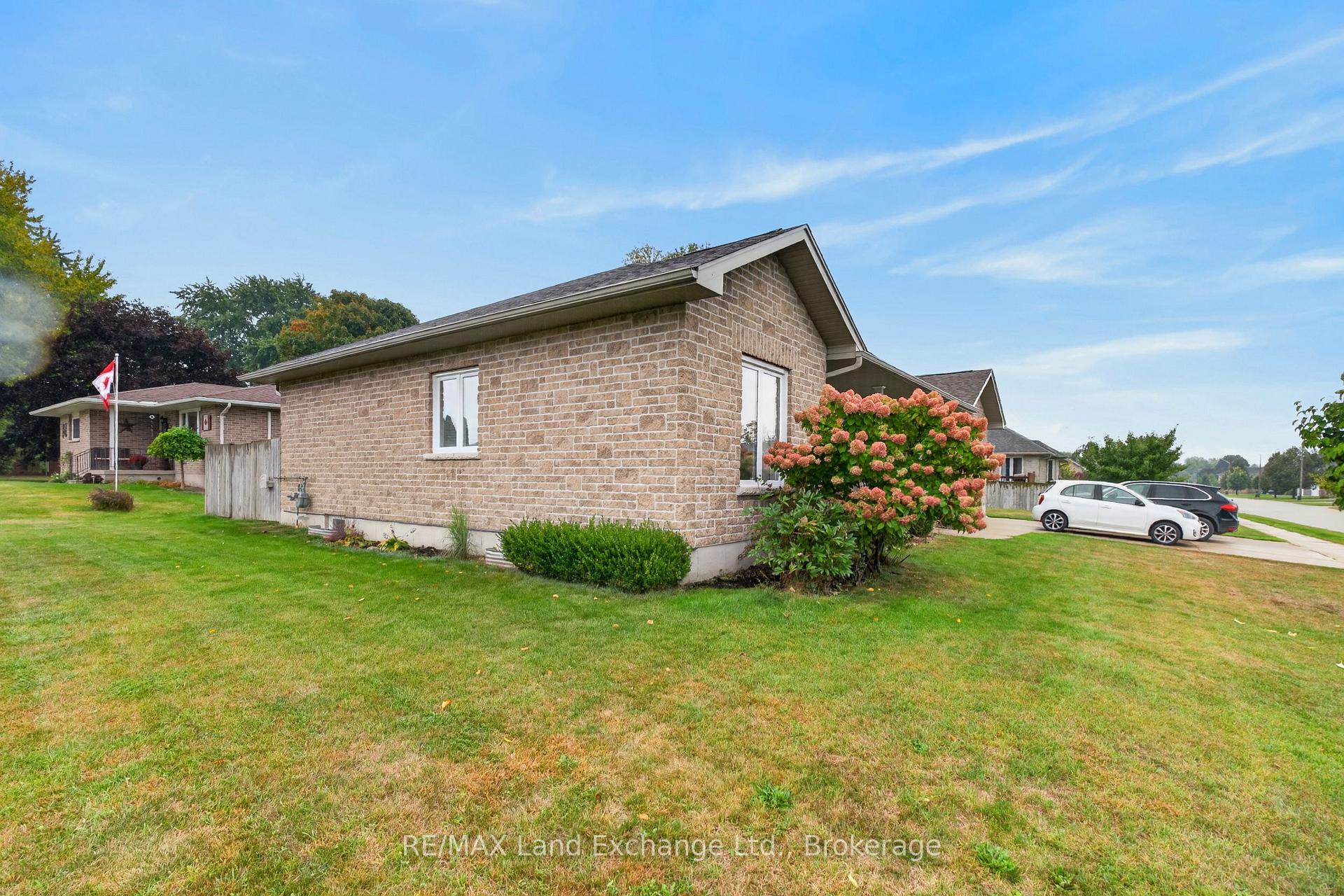 Photo 45 of 709 Mcgaw Drive, Kincardine — HOMEH