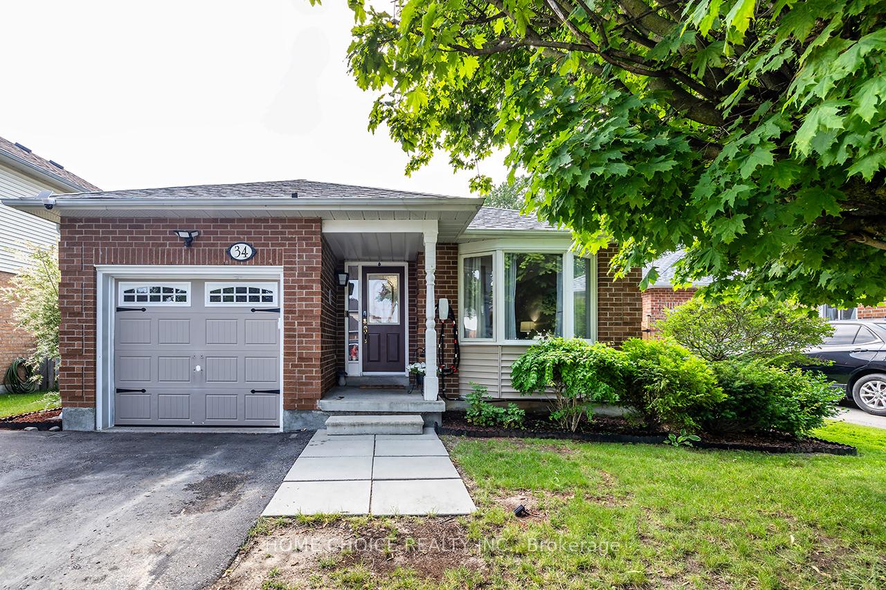 Photo of 34 Goldpine Avenue