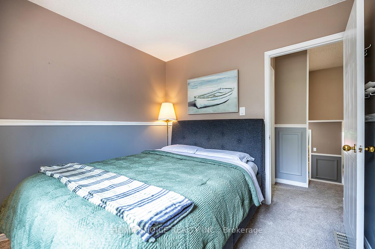Photo 25 of 34 Goldpine Avenue, Clarington, Courtice — HOMEH