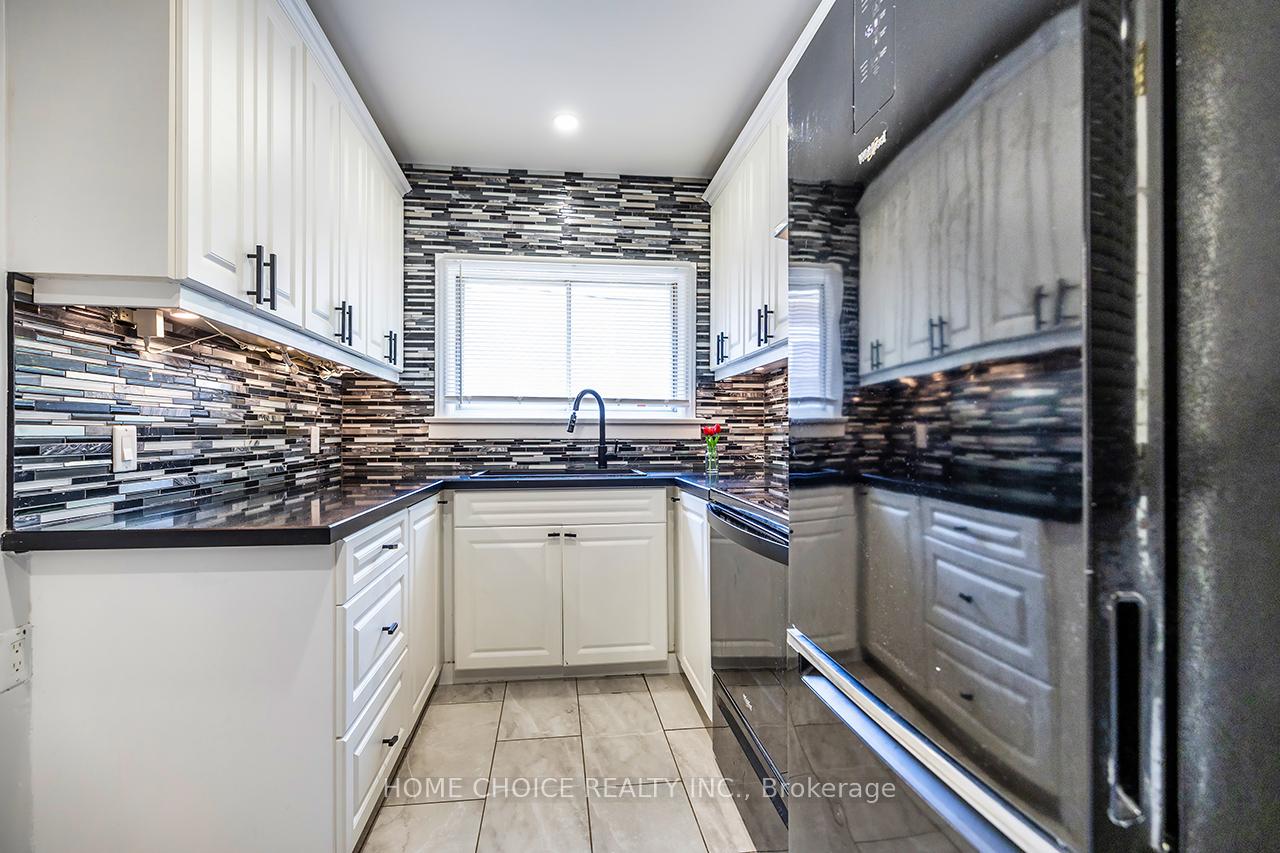 Photo 16 of 140 Gladstone Avenue, Oshawa, McLaughlin — HOMEH