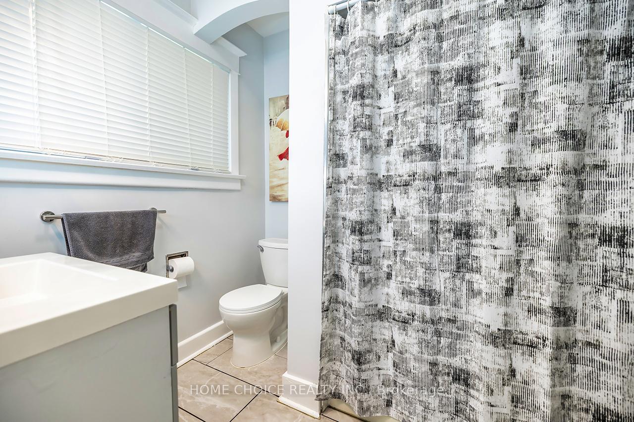 Photo 20 of 140 Gladstone Avenue, Oshawa, McLaughlin — HOMEH