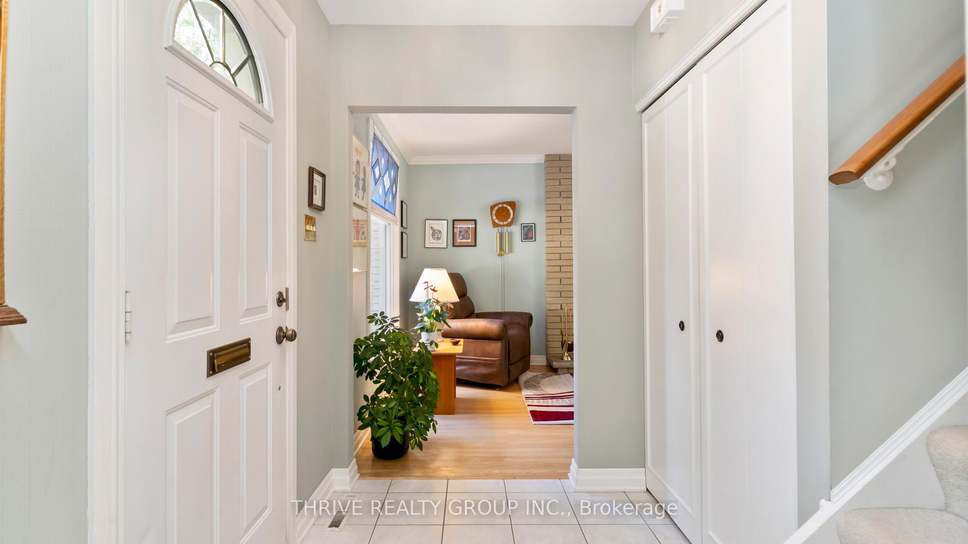 Photo 6 of 1072 Prince George Road, London, North M — HOMEH