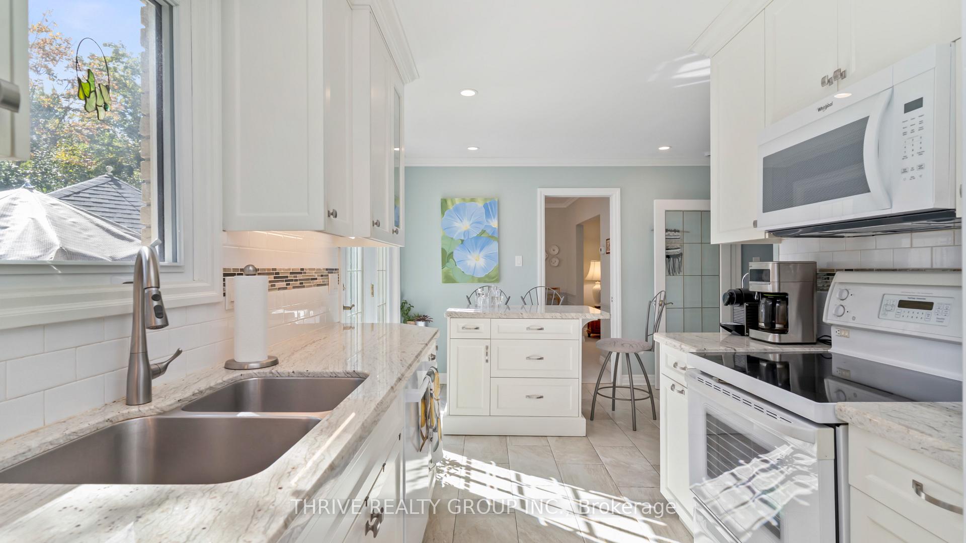 Photo 13 of 1072 Prince George Road, London, North M — HOMEH