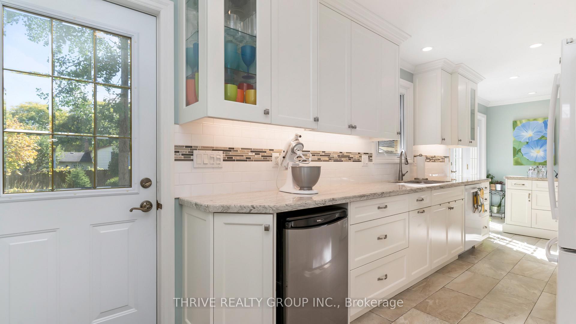 Photo 14 of 1072 Prince George Road, London, North M — HOMEH