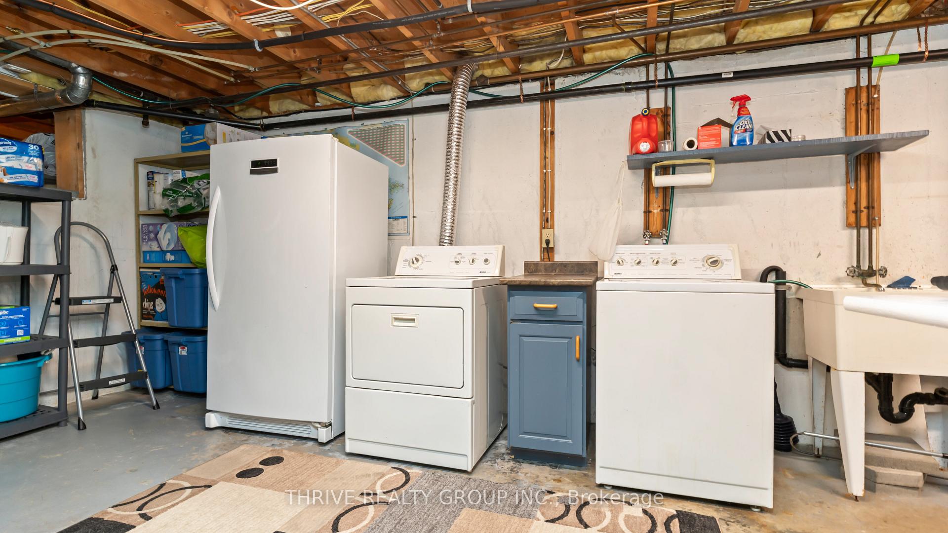 Photo 37 of 1072 Prince George Road, London, North M — HOMEH