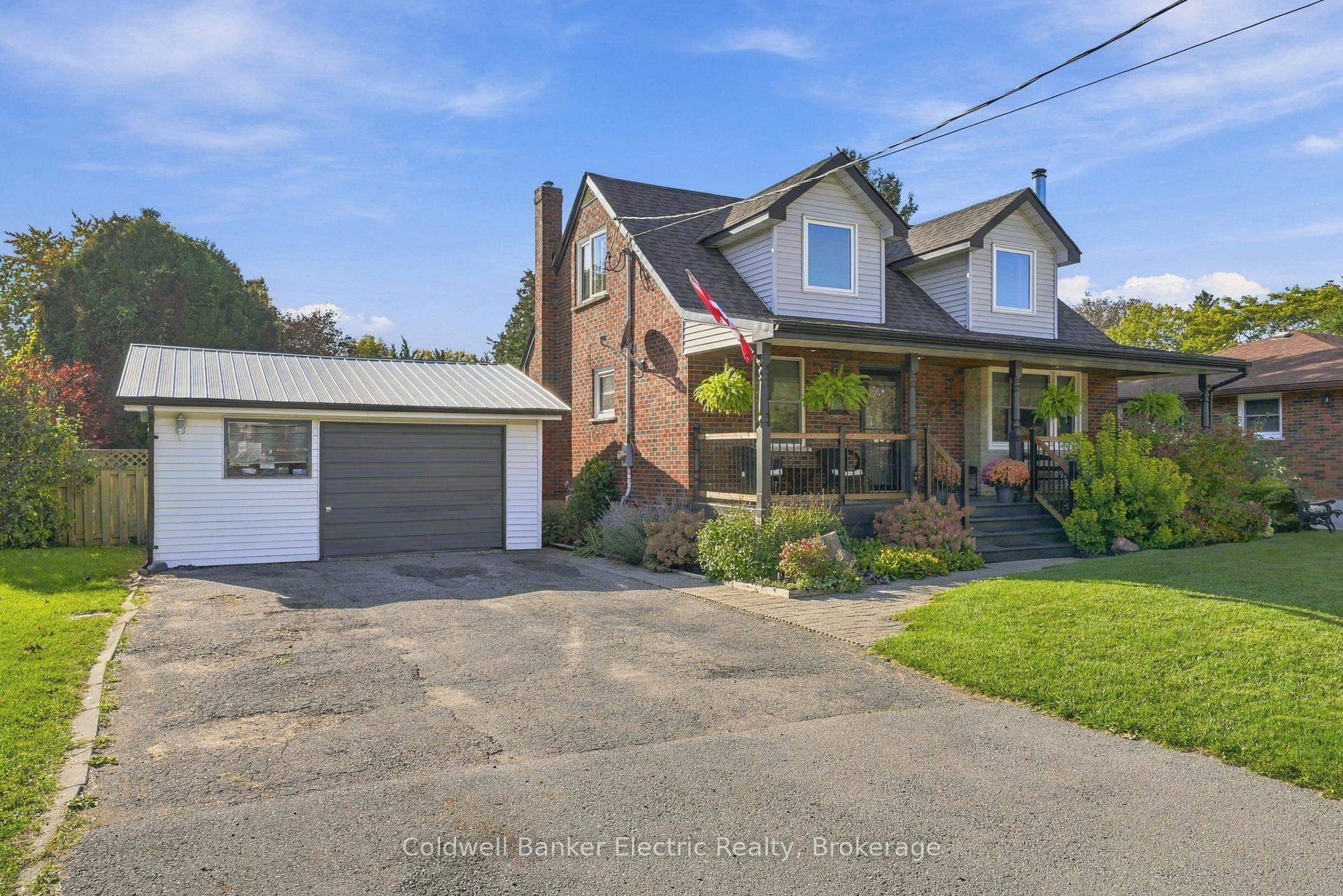 Photo 4 of 13 Coverdale Avenue, Cobourg — HOMEH