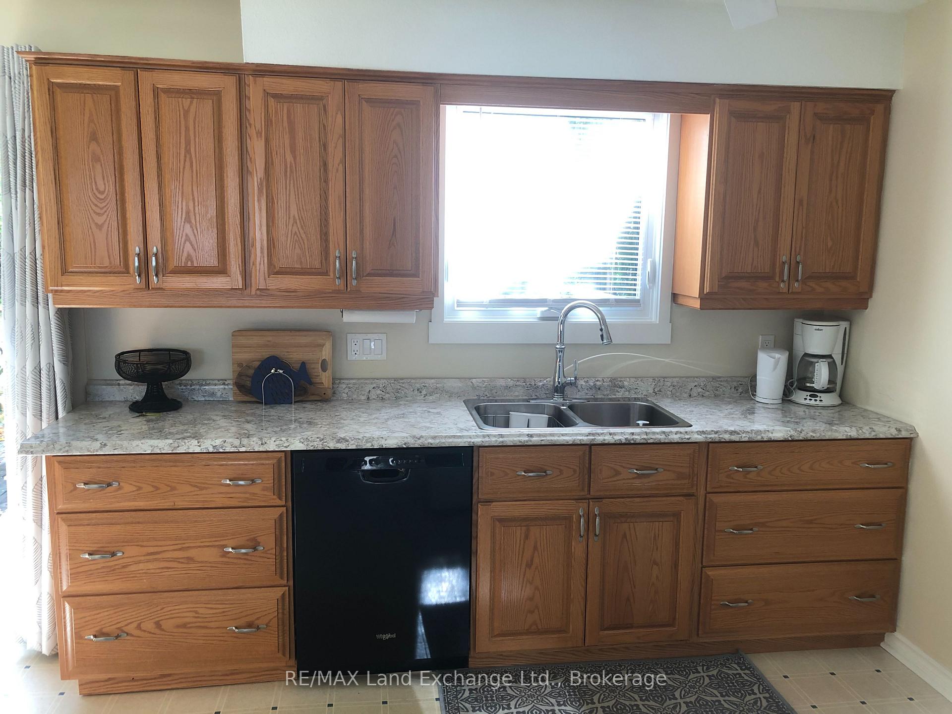 Photo 6 of 1079 Huron Terrace, Kincardine — HOMEH