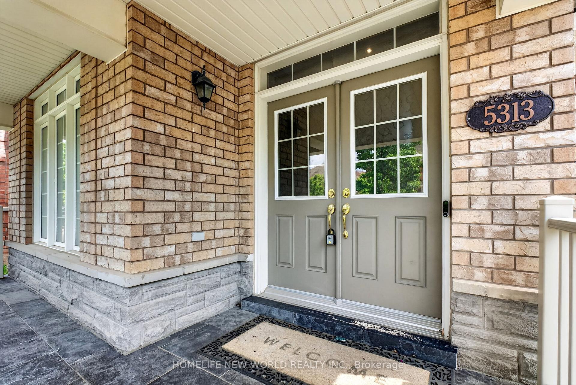 Photo 4 of 5313 Longford Drive, Mississauga, Churchill Meadows — HOMEH