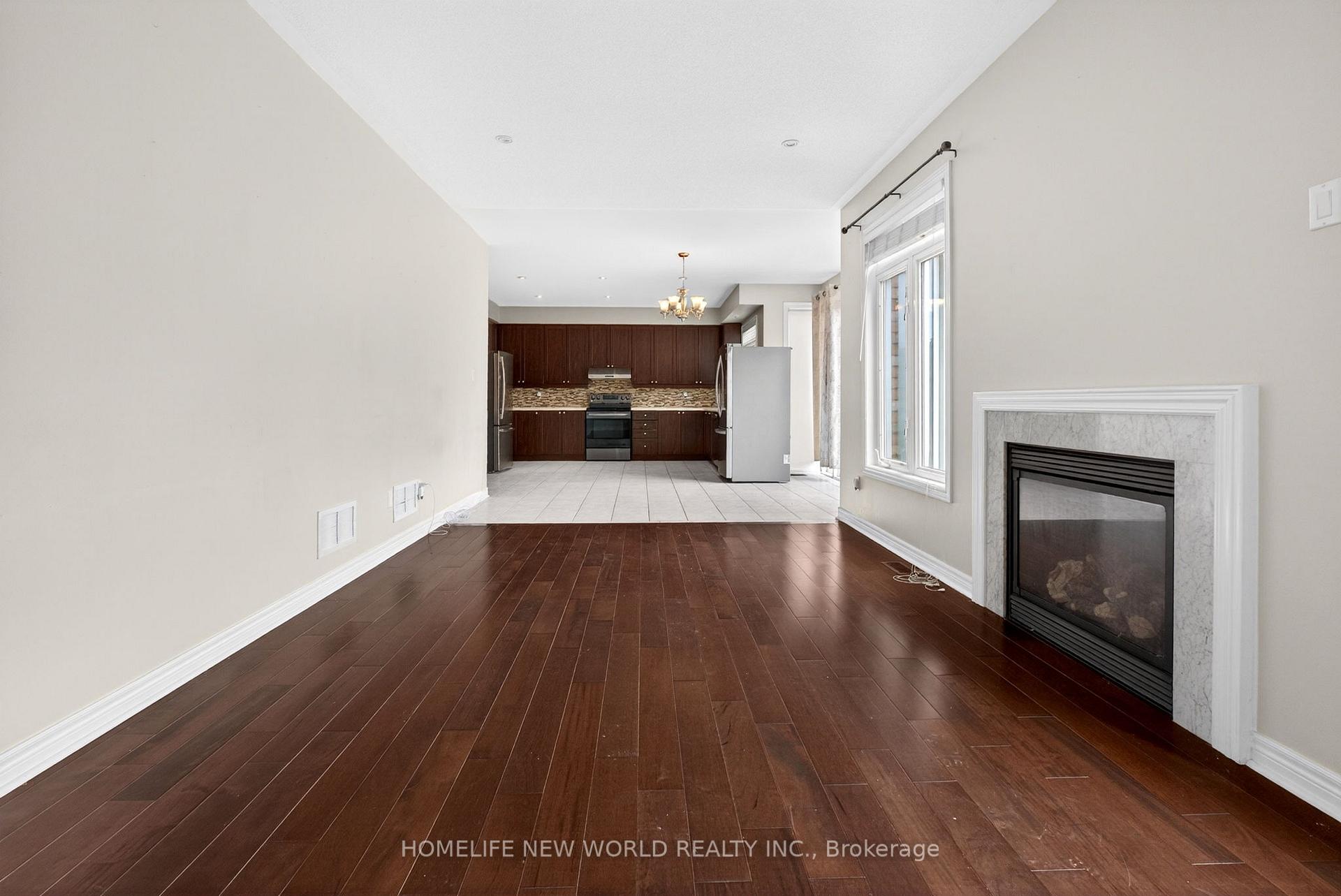 Photo 10 of 5313 Longford Drive, Mississauga, Churchill Meadows — HOMEH