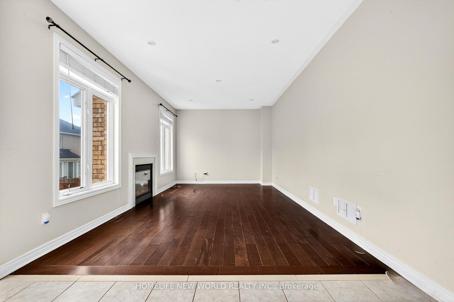 Photo 11 of 5313 Longford Drive, Mississauga, Churchill Meadows — HOMEH