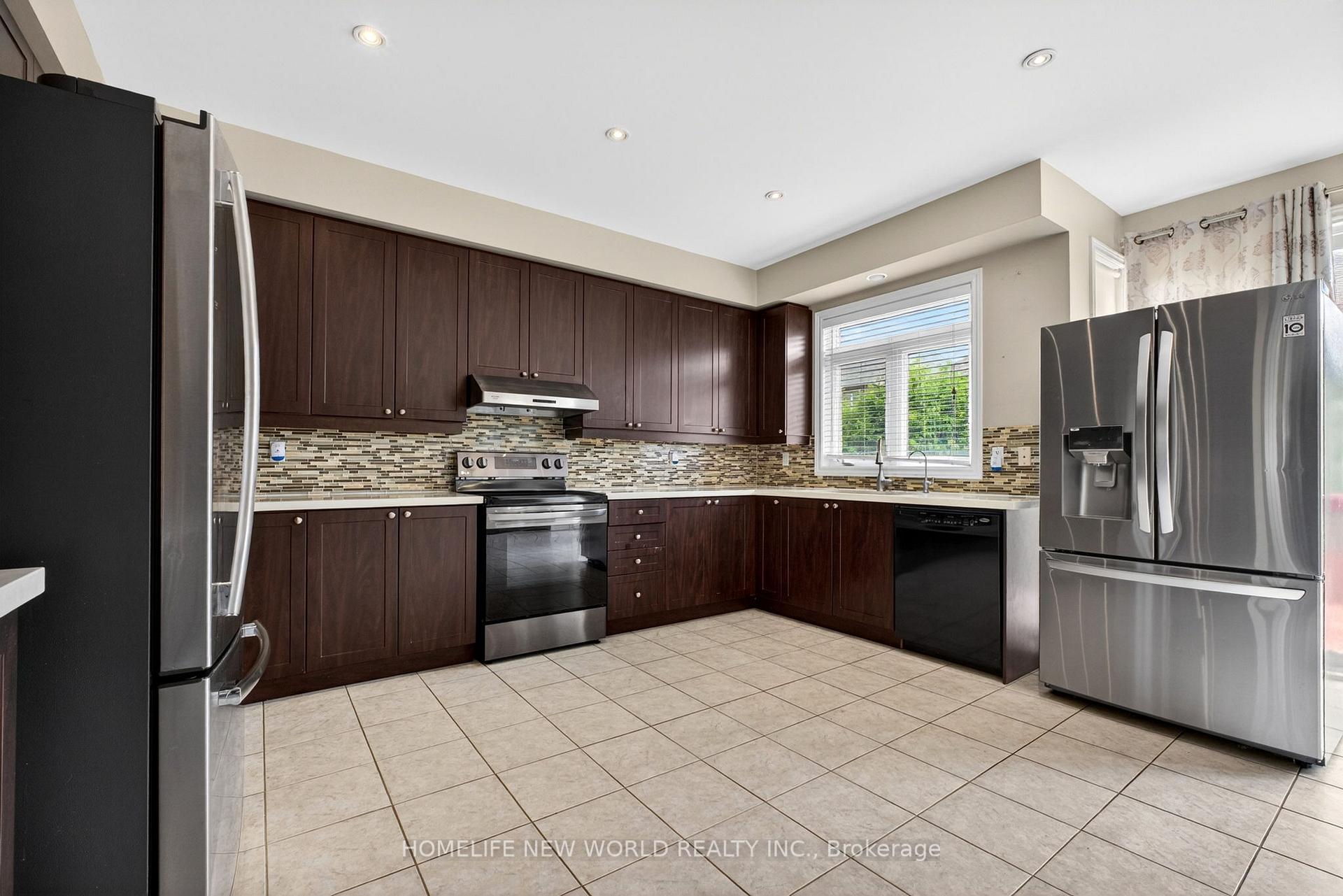 Photo 12 of 5313 Longford Drive, Mississauga, Churchill Meadows — HOMEH