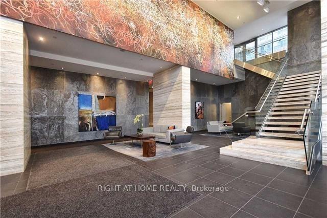 Photo 2 of Unit 1505, 15 Iceboat Terrace, Toronto, Waterfront Communities — HOMEH