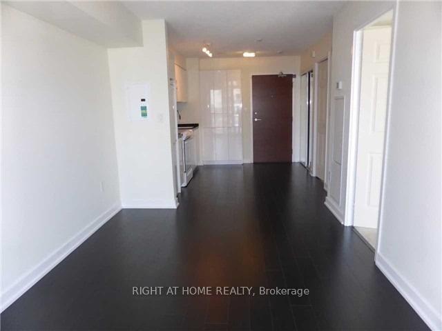 Photo 7 of Unit 1505, 15 Iceboat Terrace, Toronto, Waterfront Communities — HOMEH