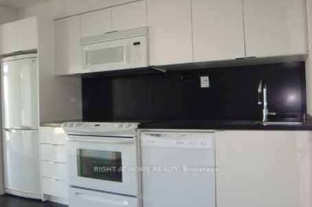 Photo 8 of Unit 1505, 15 Iceboat Terrace, Toronto, Waterfront Communities — HOMEH